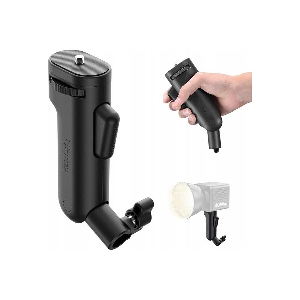 Trzy elementy sprzętu fotograficznego. Jeden jest trzymany, jeden jest przymocowany do statywu, a jeden jest sam ze światłem.