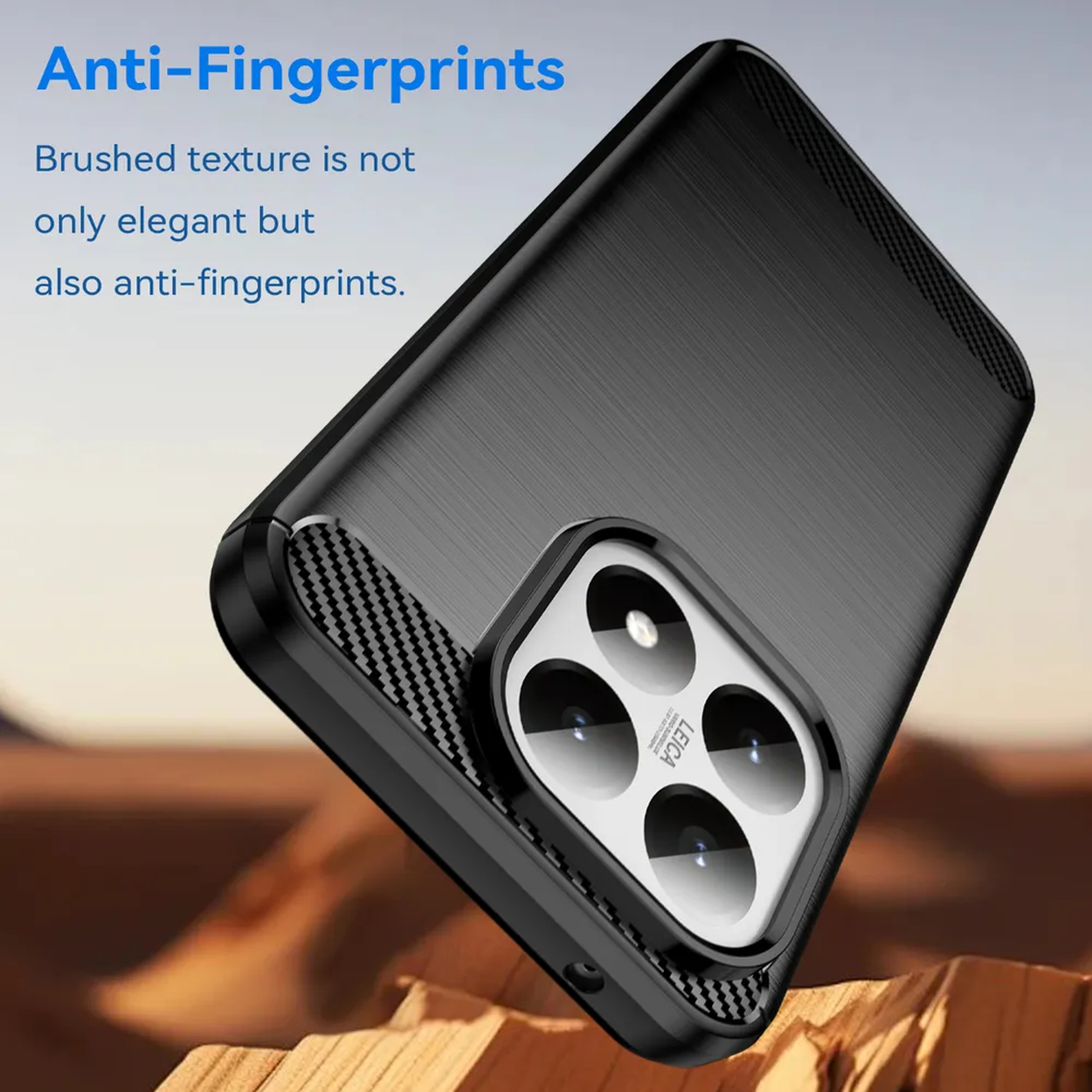 Zwarte telefoonhoes met geborstelde textuur, met cameralenzen. Tekst: Anti-Fingerprints.