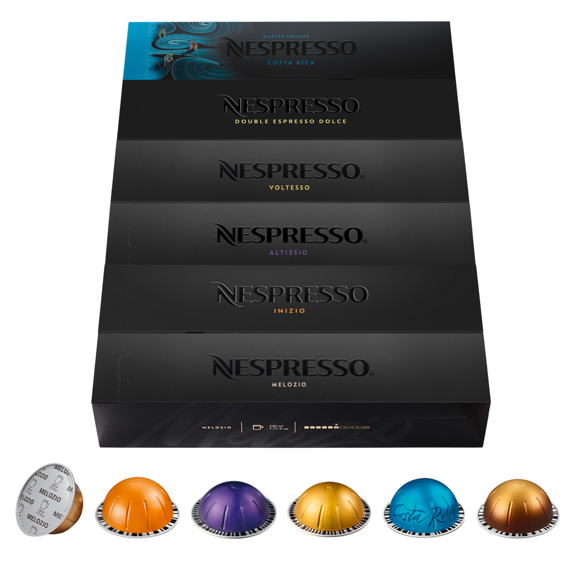 Nespresso-Kaffeeboxen mit Kapseln darunter. Auf den Boxen stehen Costa Rica, Double Espresso Dolce, Voltesso, Altissio, Inizio, Melozio.