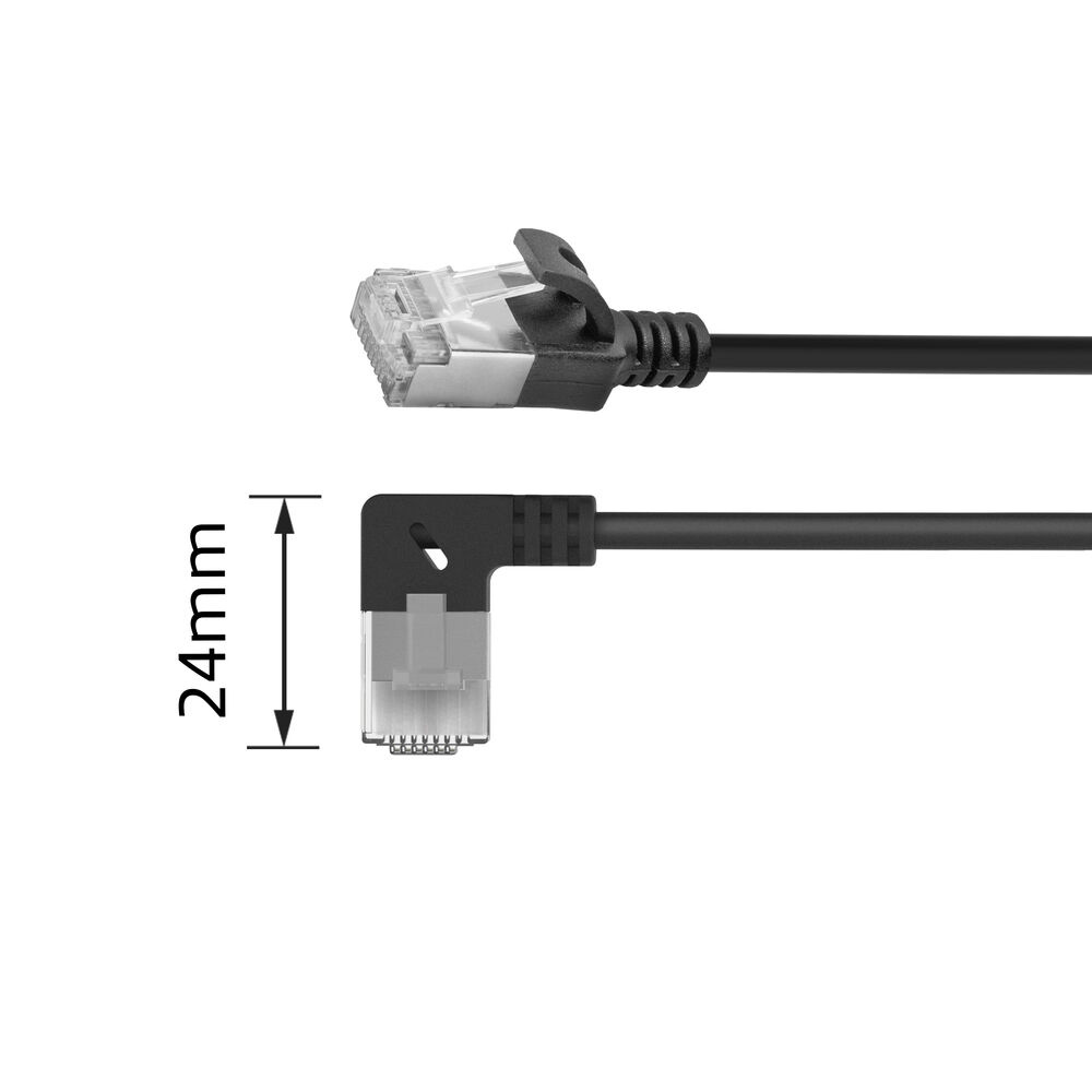 Zwei schwarze Netzwerkkabel mit transparenten Steckern. Eines ist gerade, das andere abgewinkelt. Links ist ein 24-mm-Maß zu sehen.