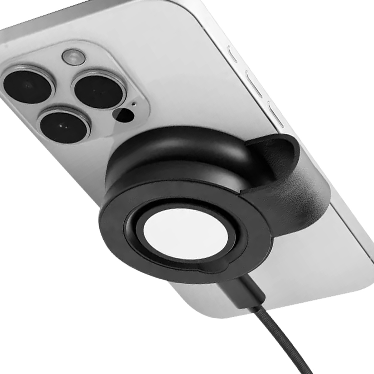 Ein Telefon ist an ein schwarzes kreisförmiges Ladegerät angeschlossen. Das Telefon hat eine Kamerahöcker mit vier Objektiven. Ein Ladekabel ist angeschlossen.