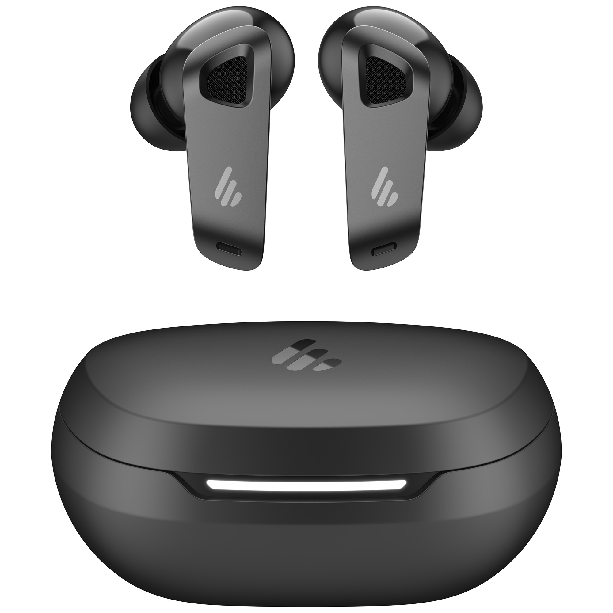 Czarne bezprzewodowe słuchawki i etui ładujące na białym tle. Słuchawki są nad etui.