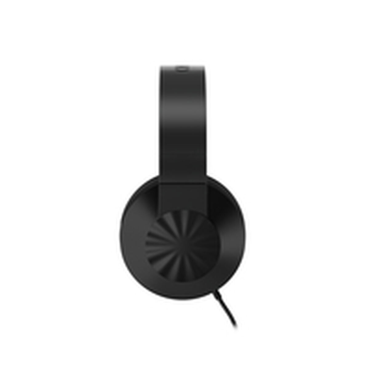Unos auriculares negros sobre un fondo blanco. Los auriculares tienen una orejera circular y una banda que conecta las orejeras.