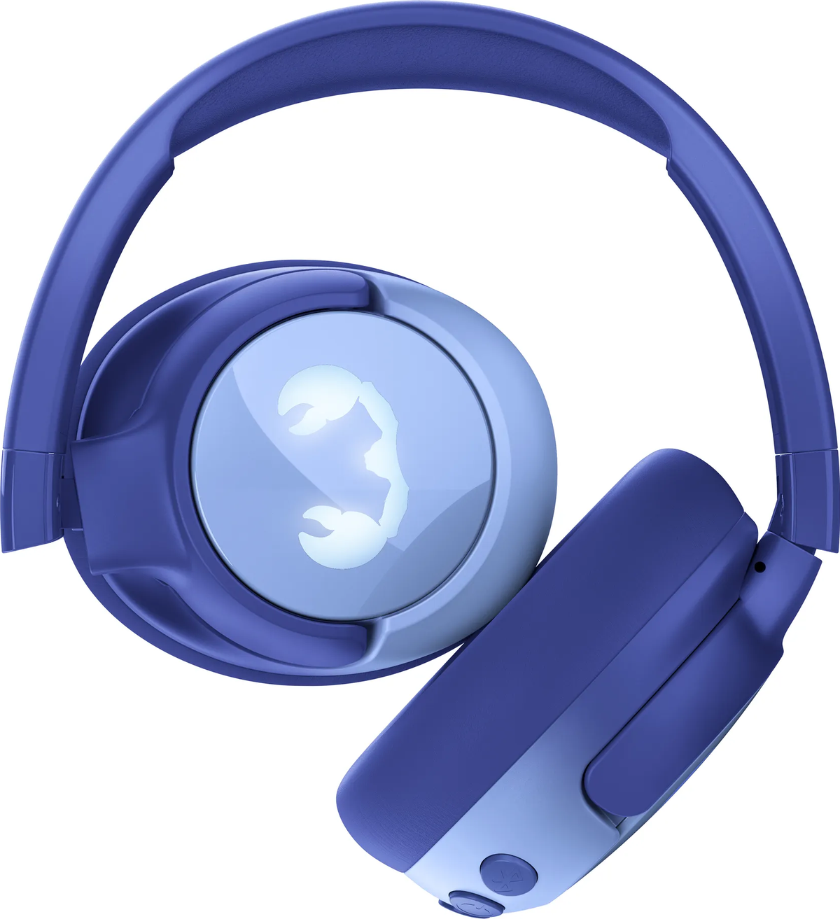 Niebieskie i jasnoniebieskie słuchawki. Symbol skorpiona widoczny na nauszniku. Białe tło. Przyciski widoczne na prawym nauszniku.