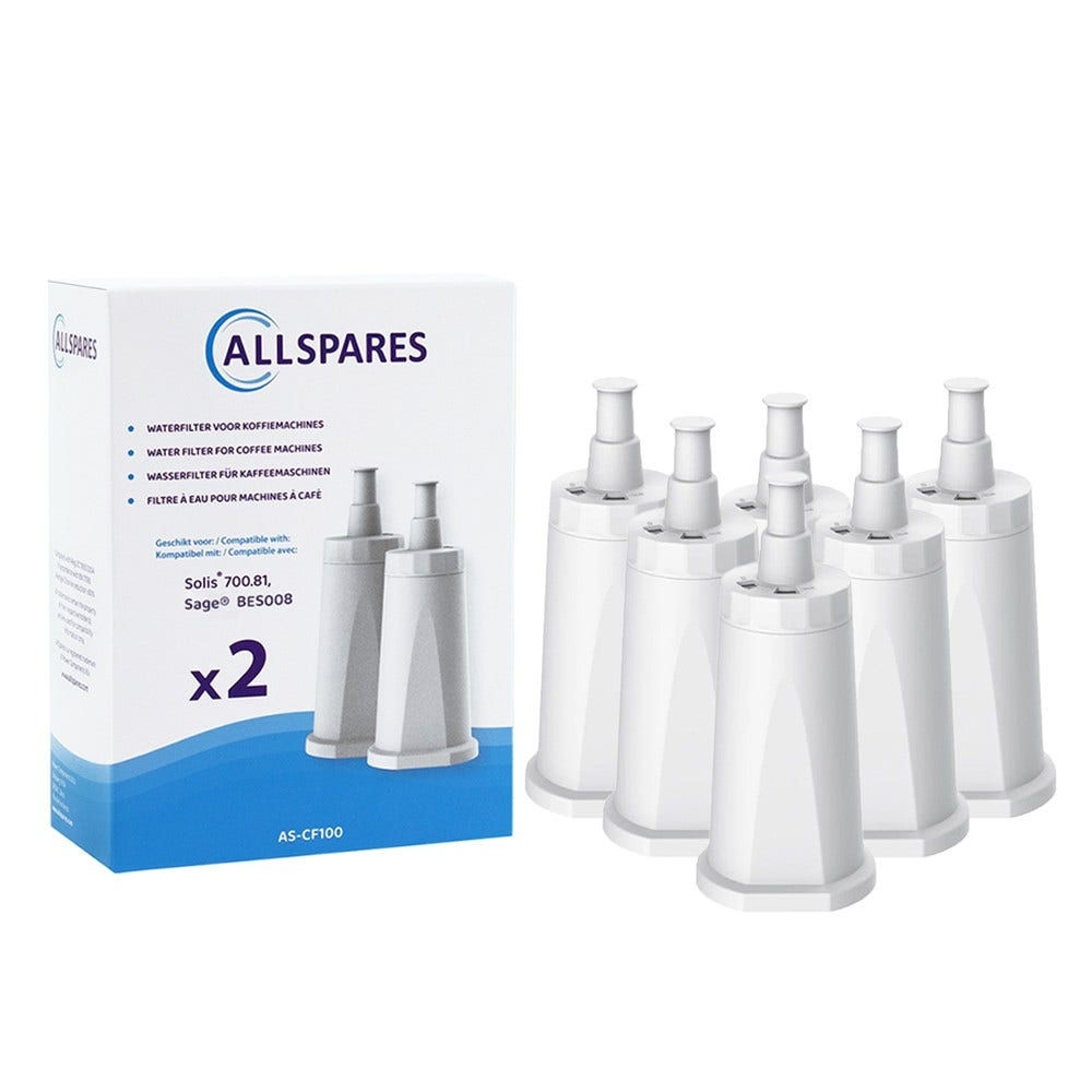 Eine Schachtel mit Allspares Wasserfiltern neben einer Gruppe weißer Wasserfilter. Die Schachtel hat Text in mehreren Sprachen.