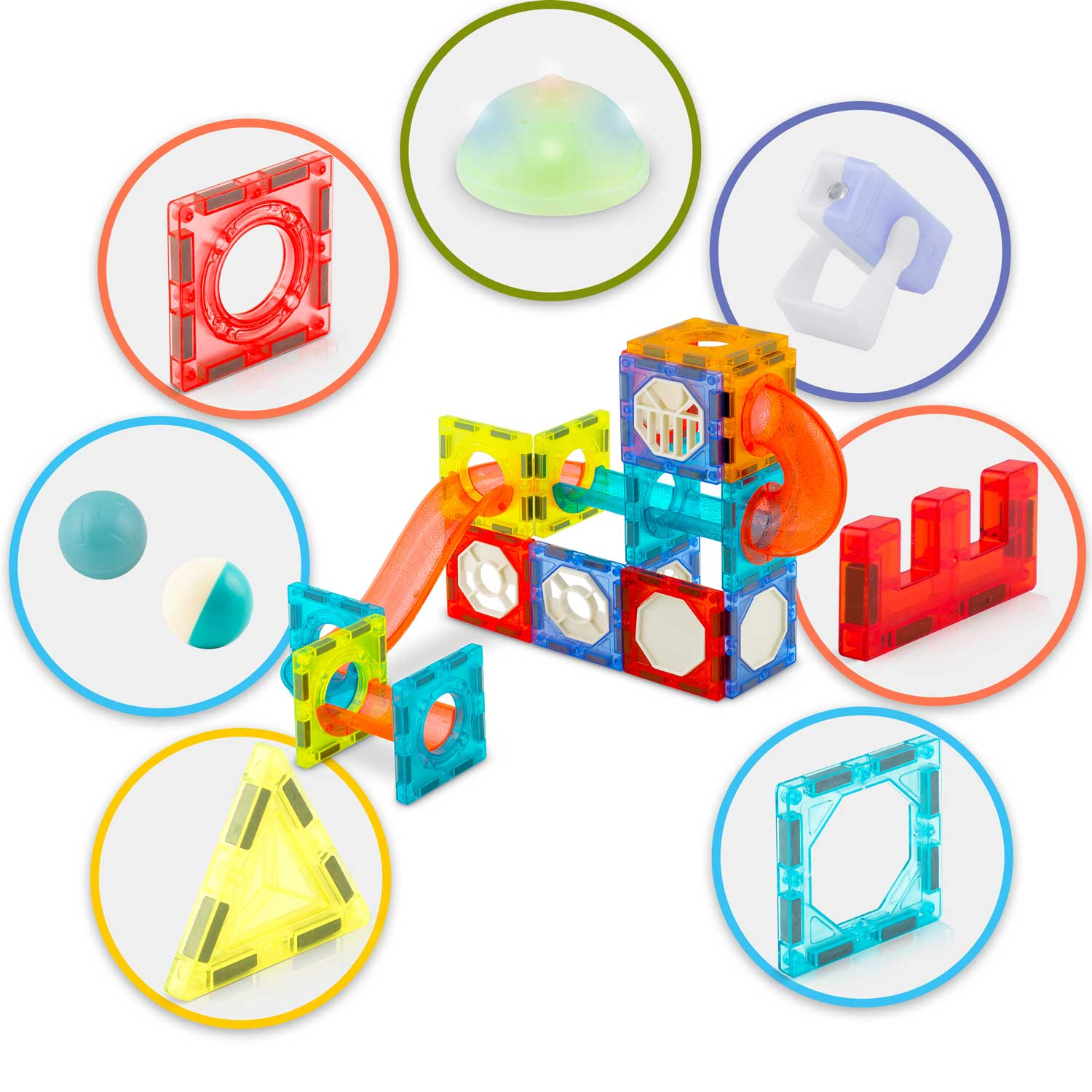 Kolorowe magnetyczne klocki. Zawiera kwadraty, trójkąty i półkule. Pomarańczowa zjeżdżalnia łączy klocki. Różne kolory.