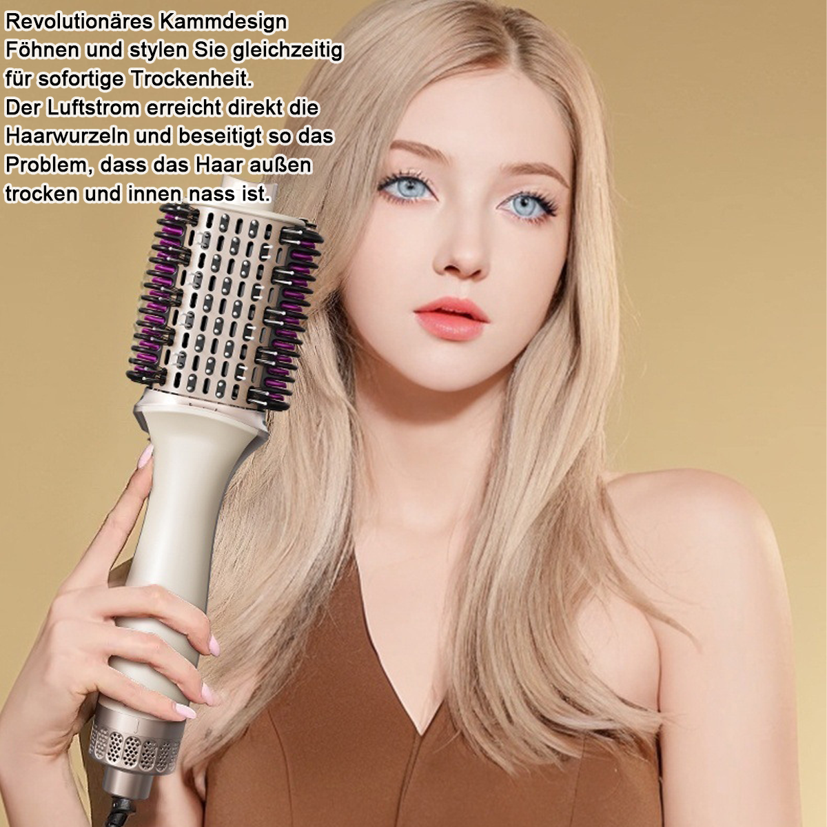 Eine Frau mit blonden Haaren hält eine Haartrocknerbürste. Der Hintergrund ist gelb. Die Frau hat blaue Augen und trägt braune Kleidung.