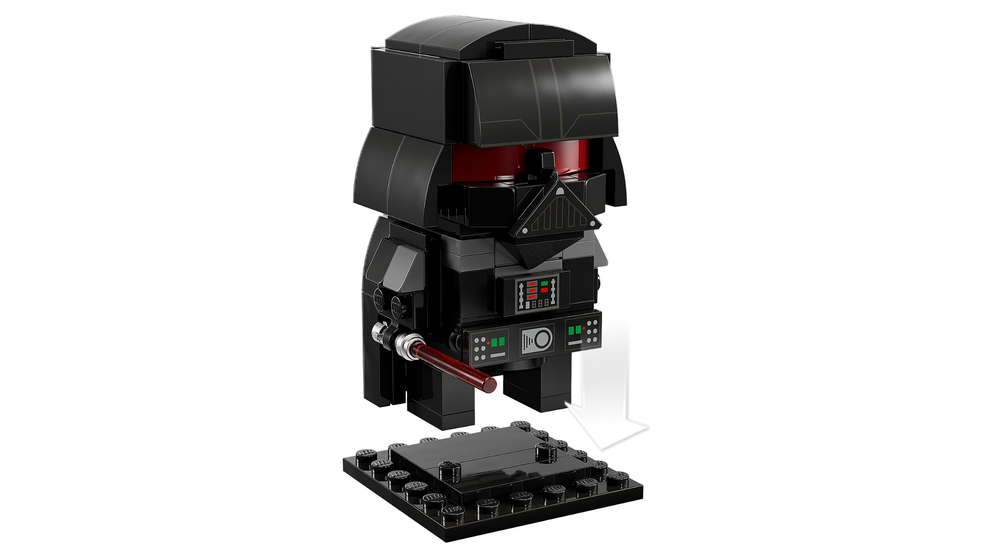 Eine Lego Darth Vader Figur steht auf einer schwarzen Basis. Die Figur ist schwarz mit rotem Visier und Lichtschwert.