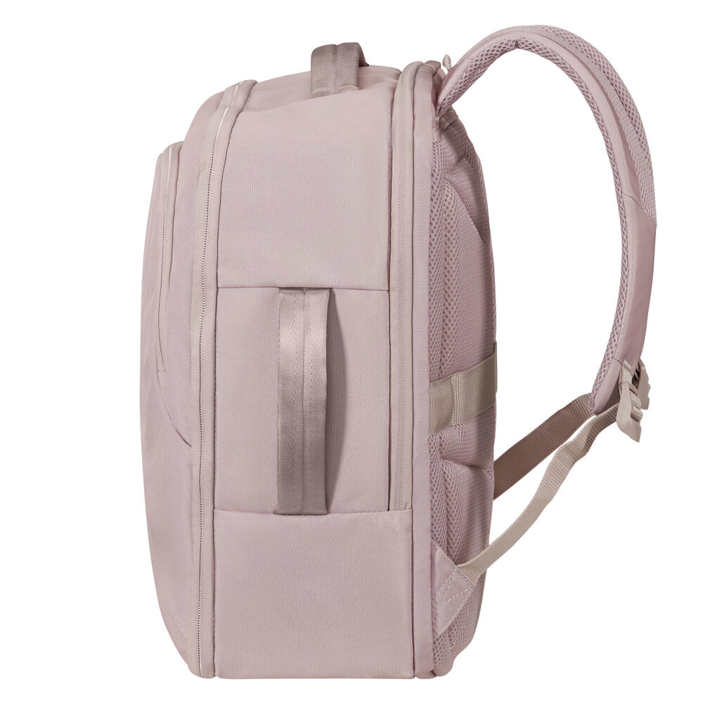 Seitenansicht eines hellvioletten Rucksacks mit Griff, Trägern und einem Rückenteil aus Netzstoff. Die Träger sind beige.