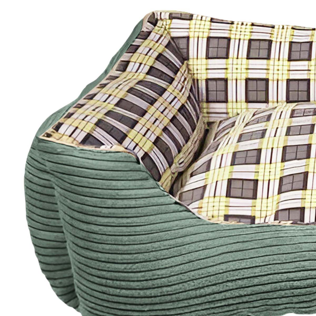 Nahaufnahme eines Haustierbettes. Das Bett hat ein grünes Cord-Äußeres und karierte Kissen in Gelb-, Grau- und Weißtönen.