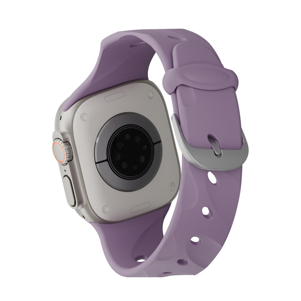 Uno smartwatch argentato con cinturino e fibbia viola. Il retro dell'orologio mostra i sensori. Il cinturino è collegato all'orologio.