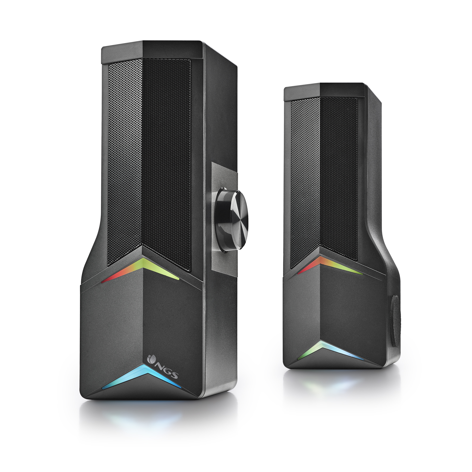 Dos altavoces de ordenador negros con frentes de malla y luces de colores en la base, y control de volumen.