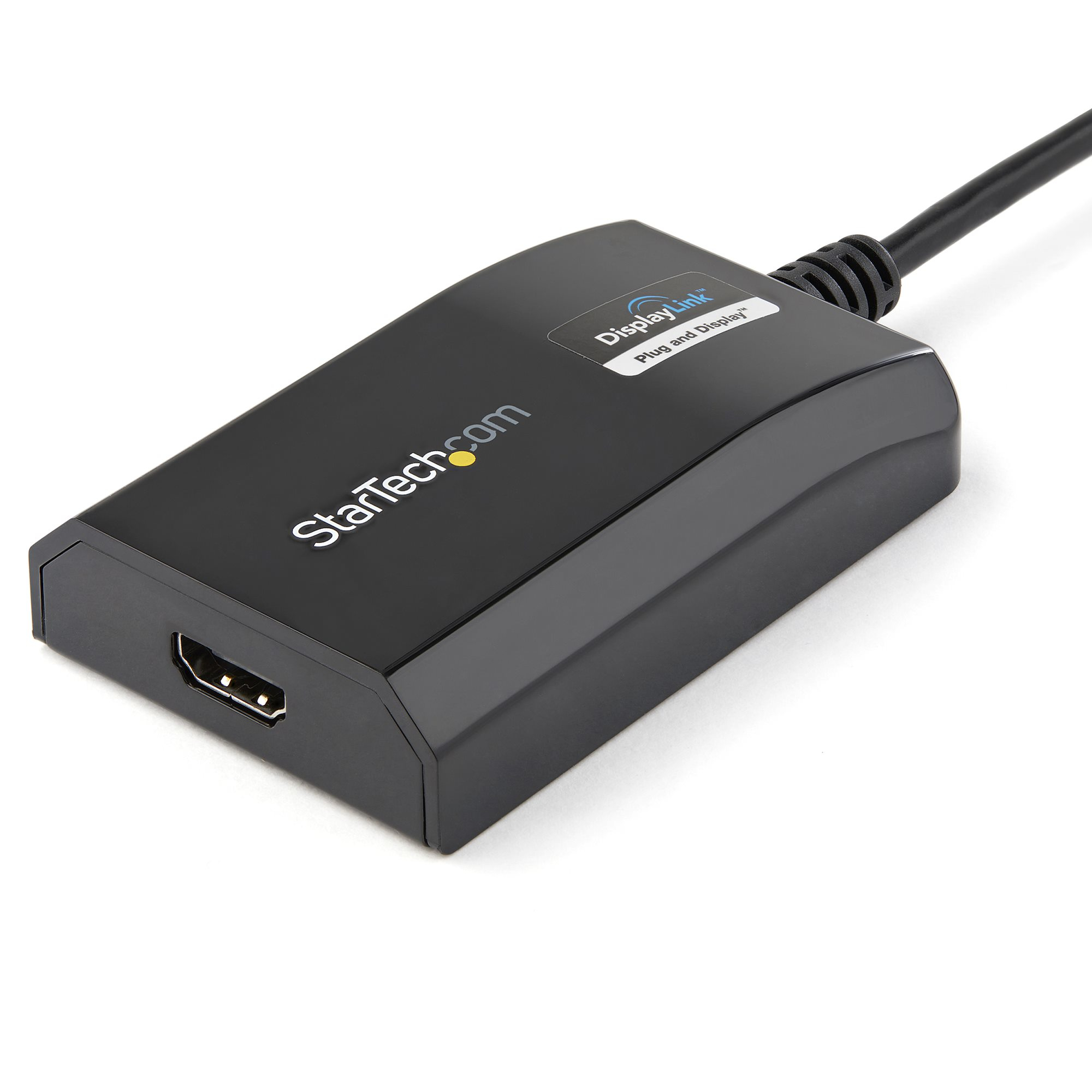 Un adaptador HDMI negro StarTech con cable conectado y fondo blanco.