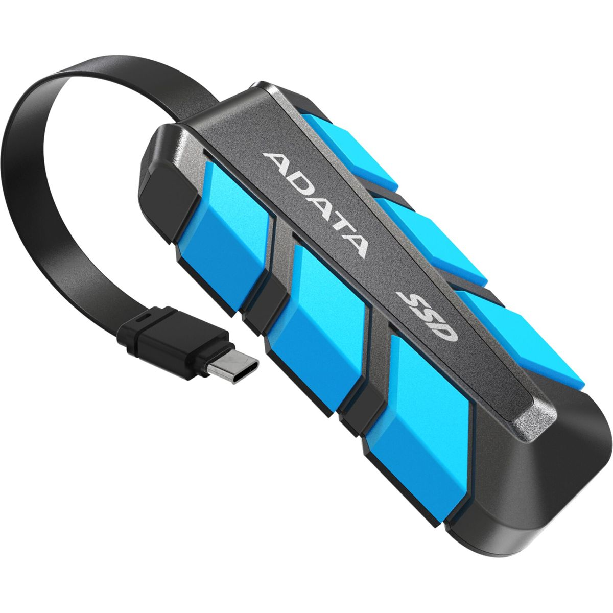 Dysk SSD ADATA w czarno-niebieskim designie, podłączony do kabla USB-C. Dysk SSD ma nazwę marki i słowo 'SSD'.