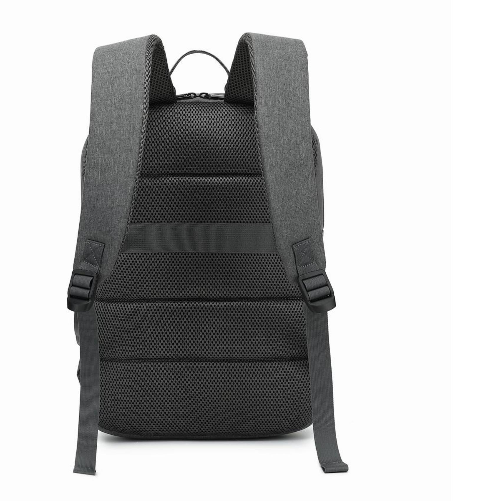 Rückansicht eines grauen Rucksacks mit gepolsterten Trägern und einer schwarzen Netz-Rückwand, auf weißem Hintergrund.