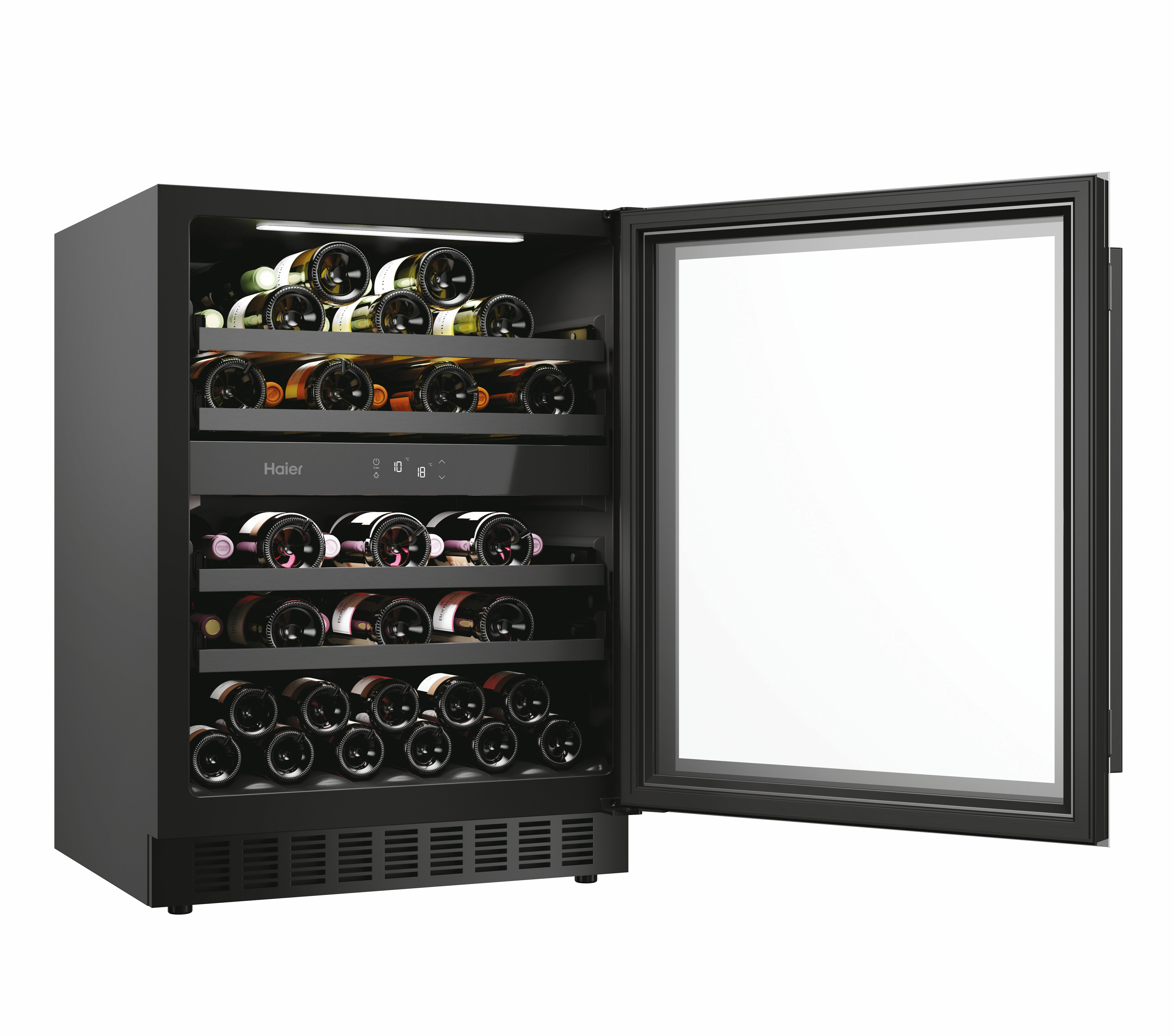 Una vinoteca negra con la puerta abierta. Se ven botellas de vino dentro. El fondo es blanco.