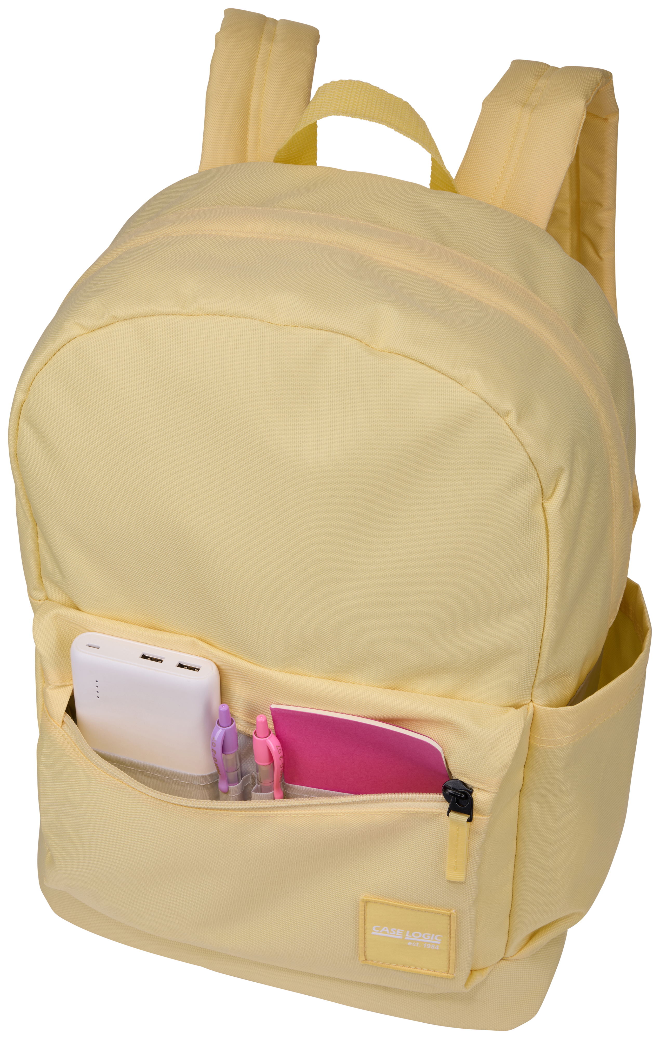 Un sac à dos jaune avec une poche avant contenant un chargeur blanc, des stylos et un cahier rose.