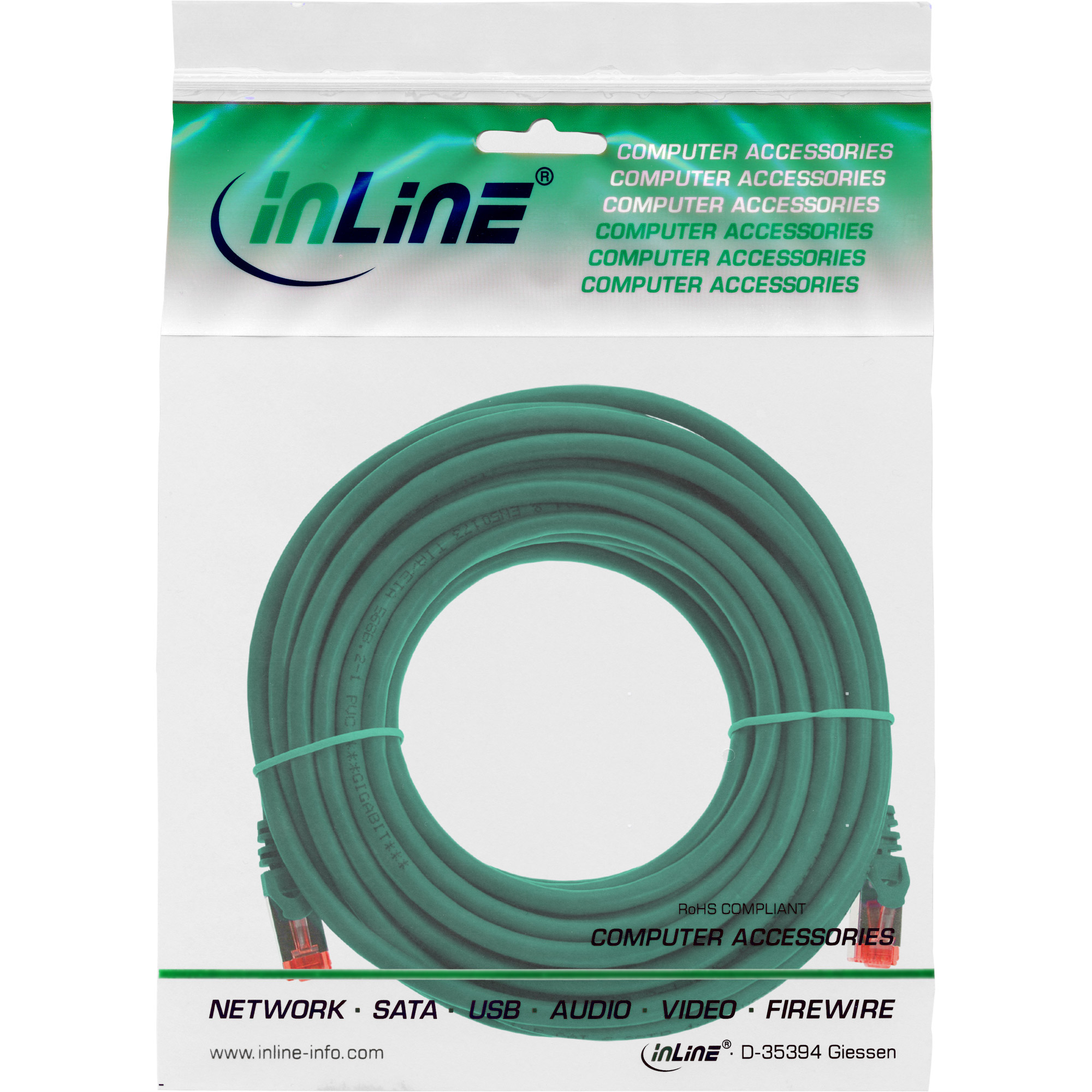 Ein grünes Netzwerkkabel in einer Plastikverpackung. Die Verpackung hat das 'inLine'-Logo und Produktinformationen.
