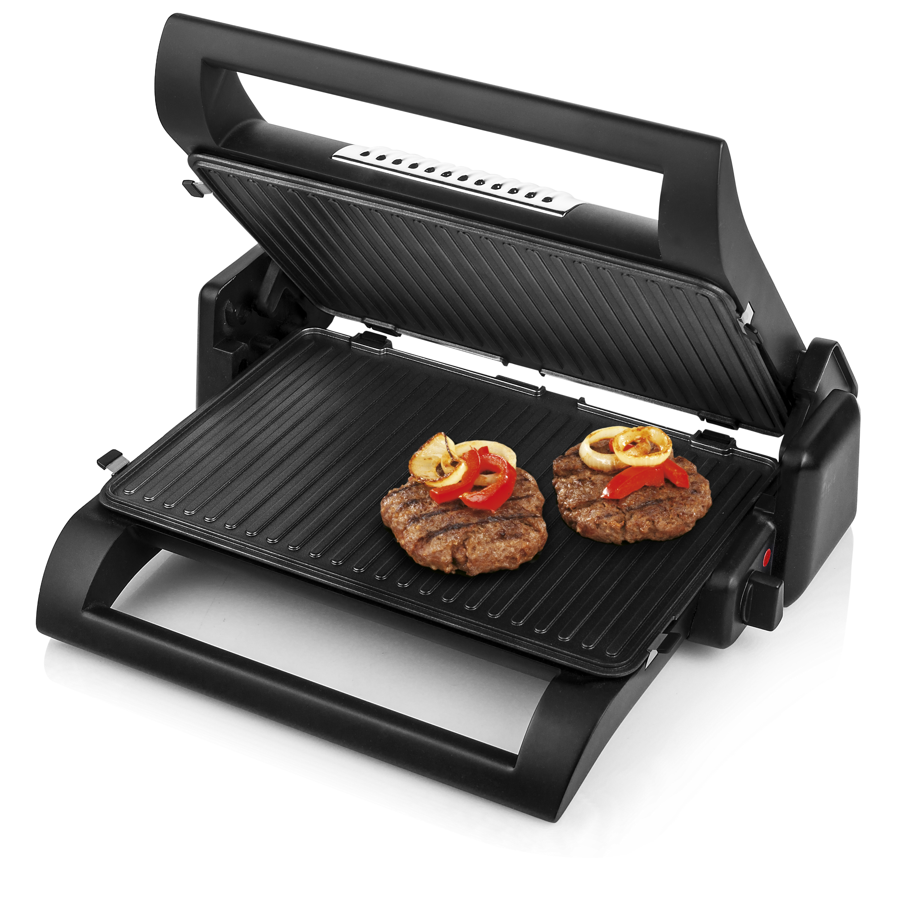 Ein offener schwarzer Grill mit Burgern, Zwiebeln und Paprika. Weißer Hintergrund.