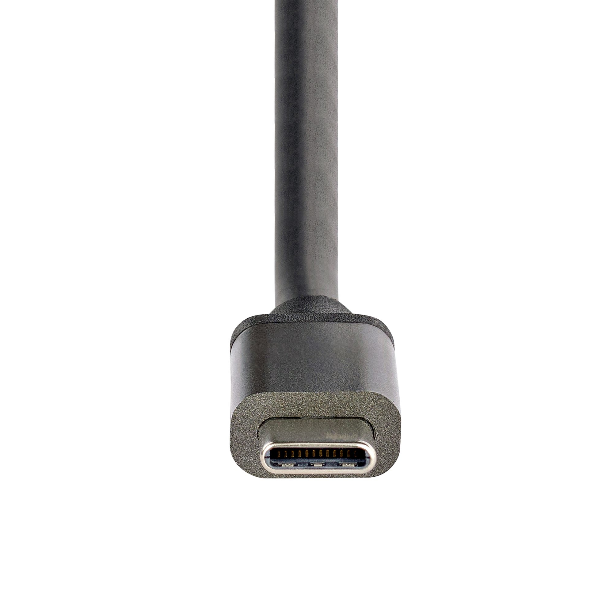 Nahaufnahme eines USB-C-Kabelanschlusses. Er ist schwarz, rechteckig und hat ein metallisches Innenleben auf weißem Hintergrund.