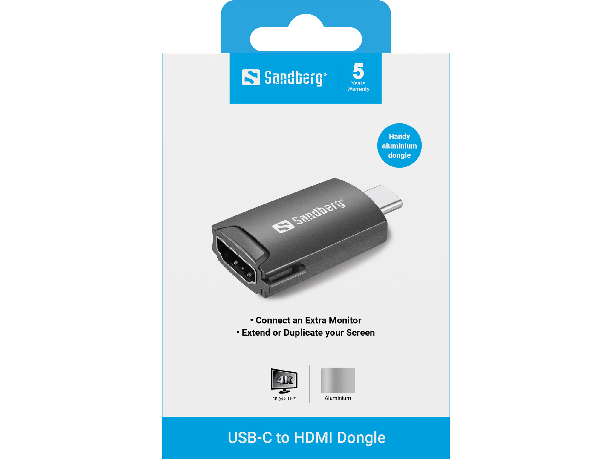 Ein Sandberg USB-C-auf-HDMI-Dongle wird in seiner Verpackung gezeigt. Die Verpackung zeigt den Dongle, das Markenlogo und die Funktionen.