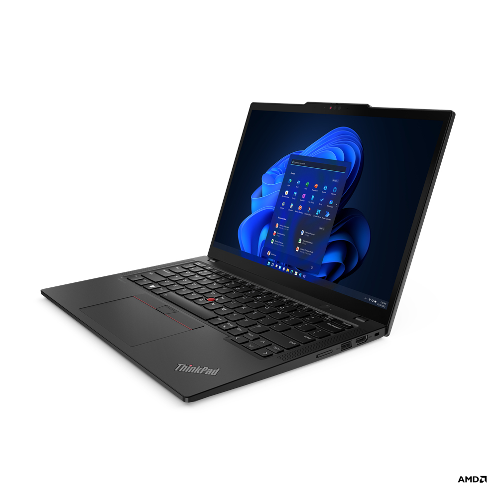 Czarny laptop ThinkPad jest otwarty, wyświetlając interfejs Windows. Ekran wyświetla ikony aplikacji. Klawiatura i touchpad są widoczne.