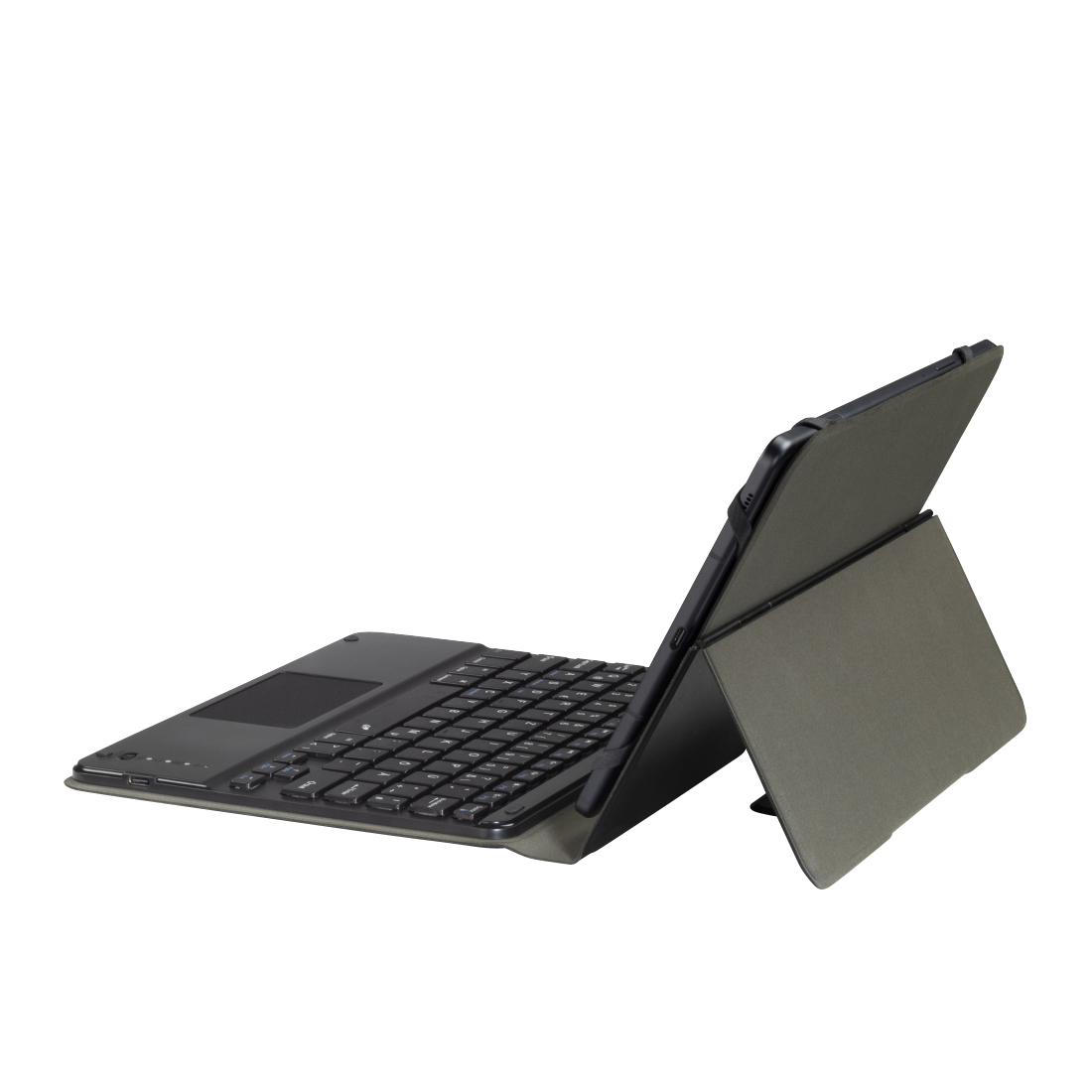Ein schwarzes Tablet mit Tastaturhülle, aufgestellt. Die Hülle ist grau. Die Tastatur hat ein Touchpad. Weißer Hintergrund.