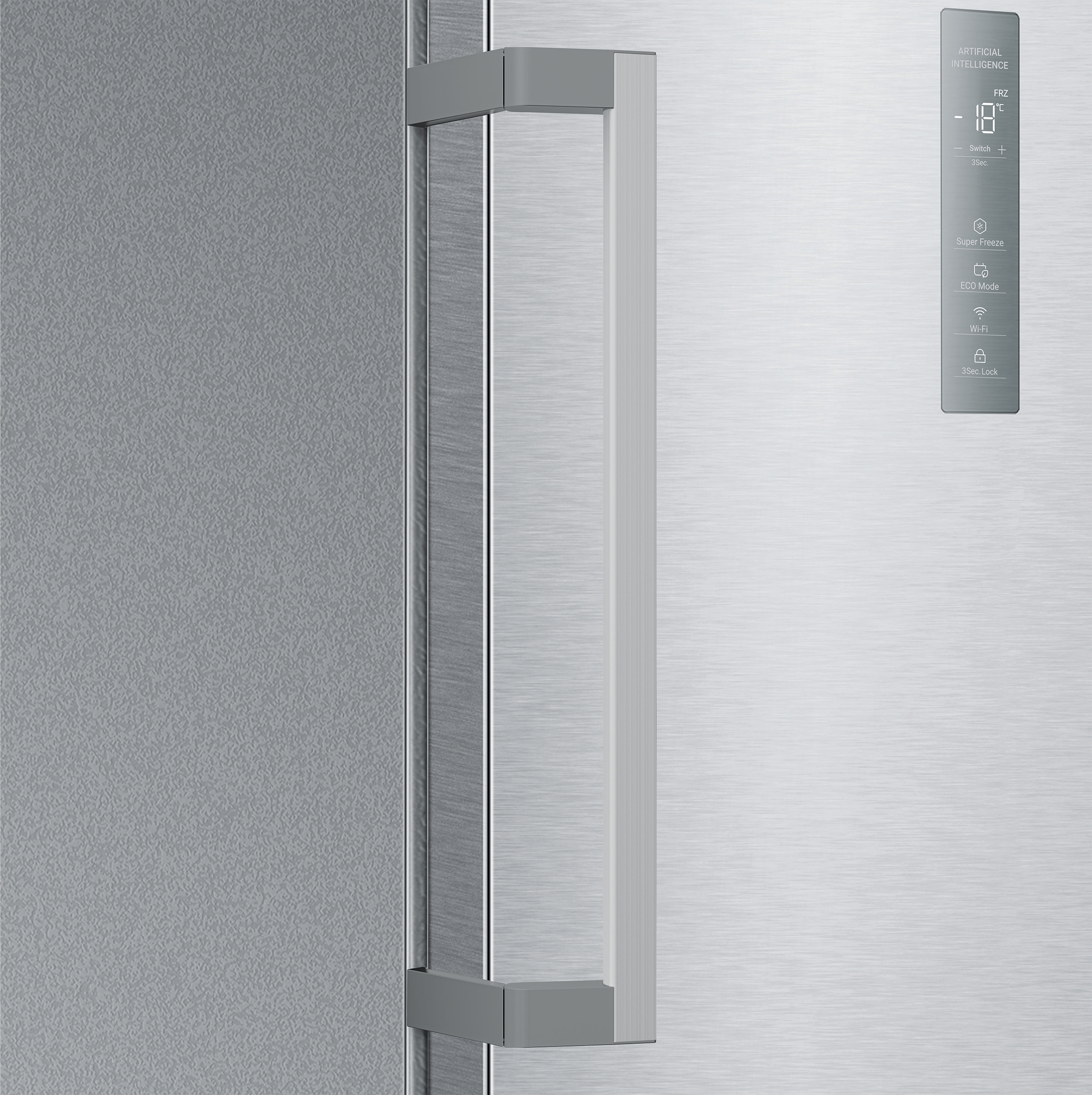 Koelkastdeur met handvat. Digitale display toont -18 graden. Inclusief bedieningspaneel voor functies als Super Freeze en Wi-Fi.