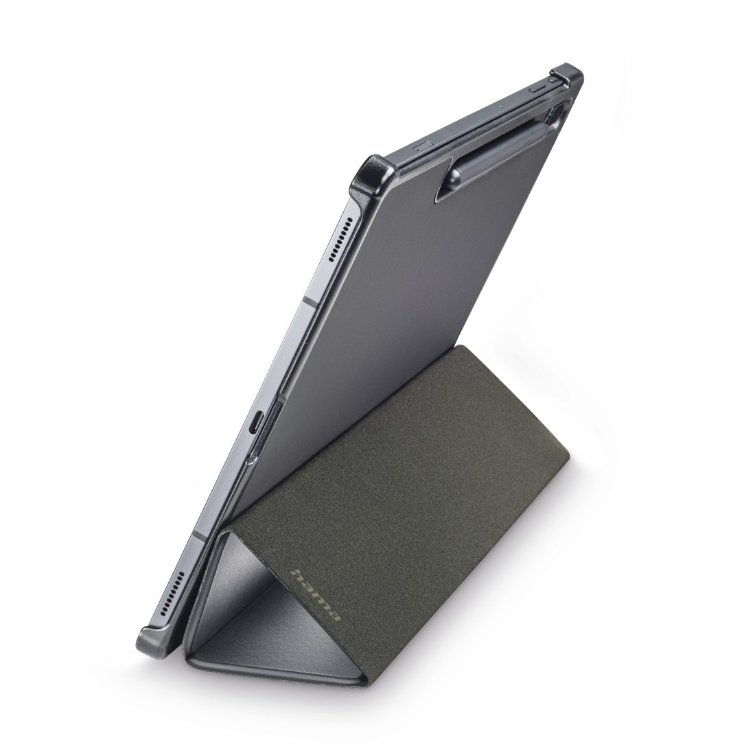 Une tablette dans un étui gris est soutenue par un support triangulaire. Le support et l'étui sont de nuances de gris différentes.