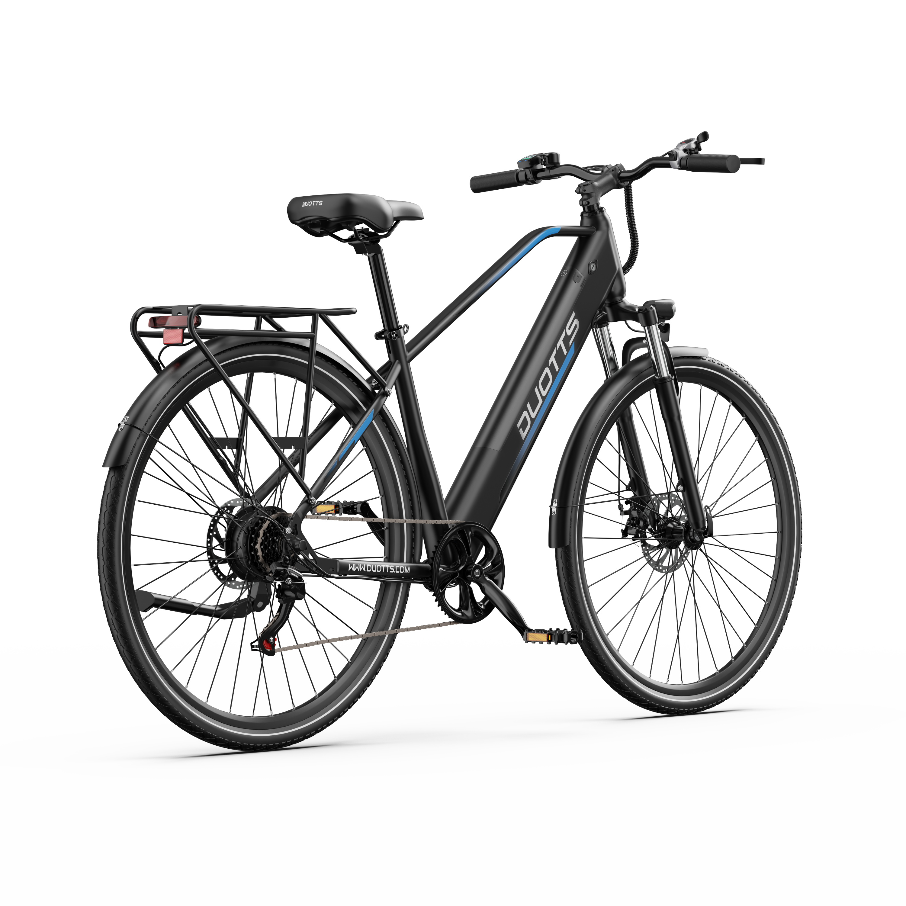 Bicicleta eléctrica negra sobre fondo blanco. Tiene portaequipajes, guardabarros, frenos de disco y la marca DUOTTS.