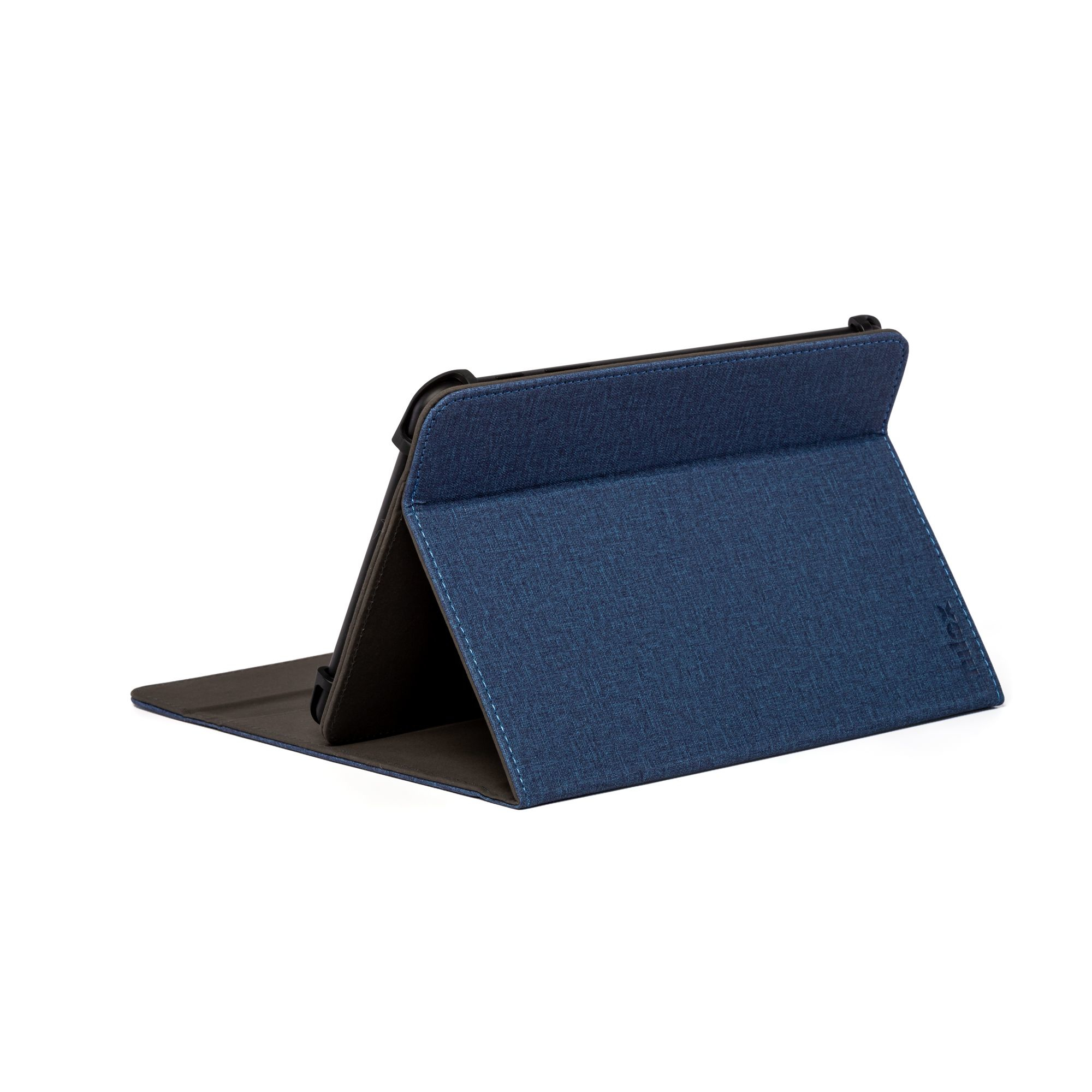 Una custodia blu per tablet è aperta, con la copertura sollevata. La custodia è su sfondo bianco.