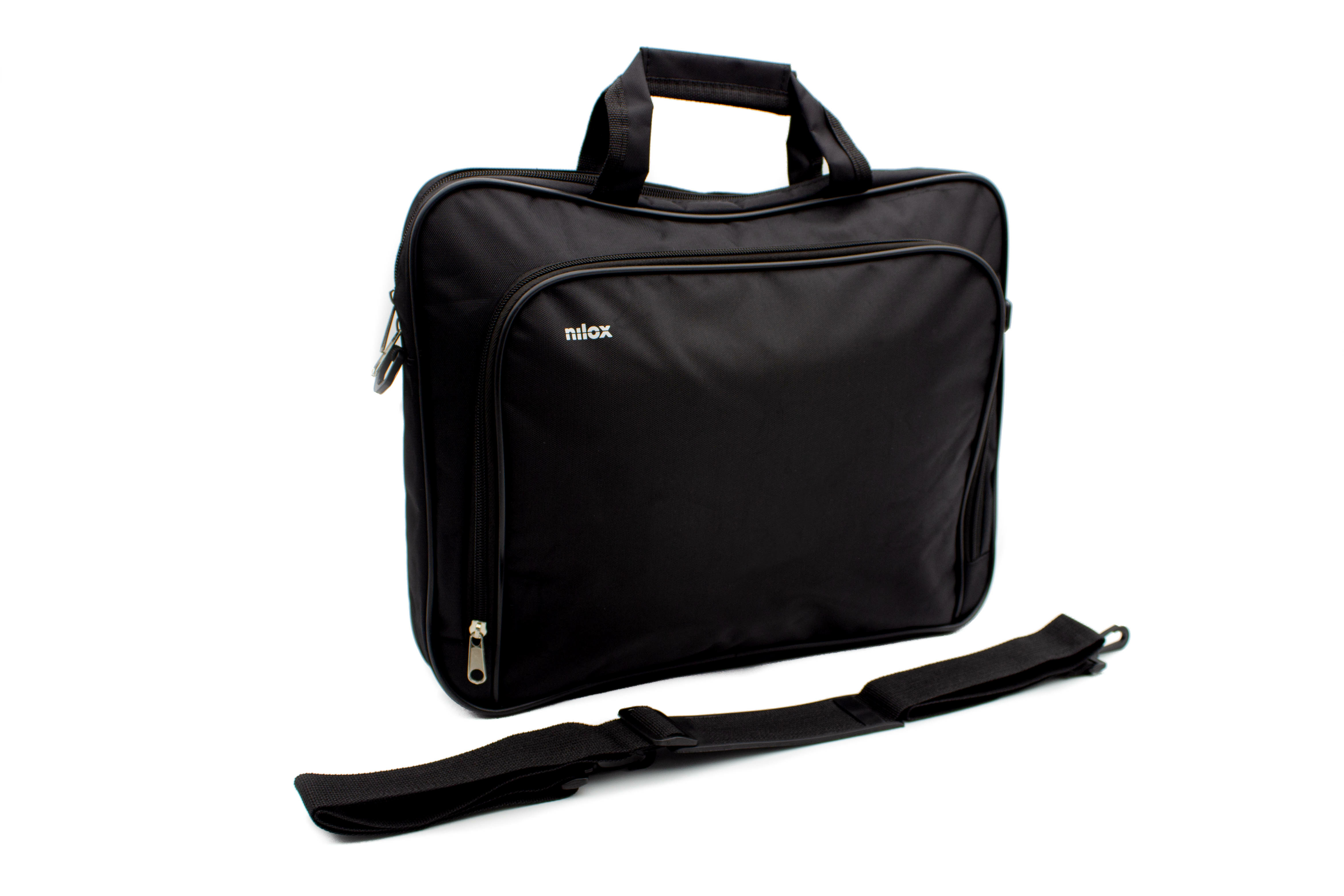 Bolso para portátil Nilox negro con asa y correa, sobre fondo blanco.