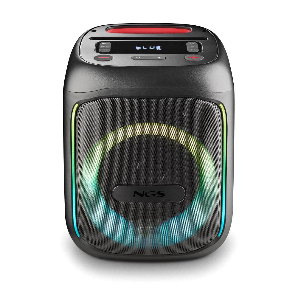 Un altavoz negro con luces coloridas. La parte frontal tiene una malla, hay un logotipo de la marca. La parte superior tiene controles y un acento rojo.