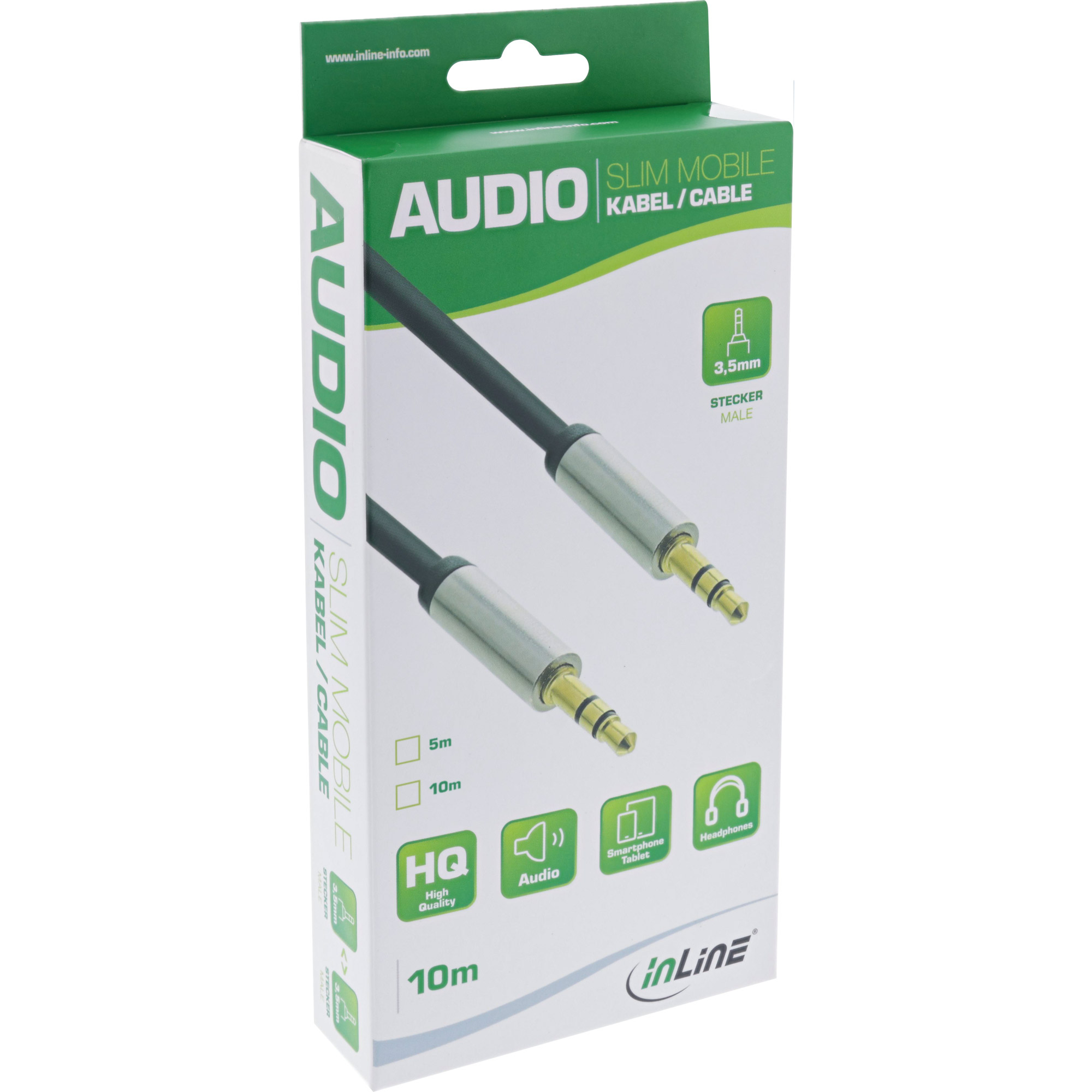 Eine Schachtel mit einem Audiokabel. Die Schachtel ist grün und weiß. Das Kabel ist schwarz und silber.