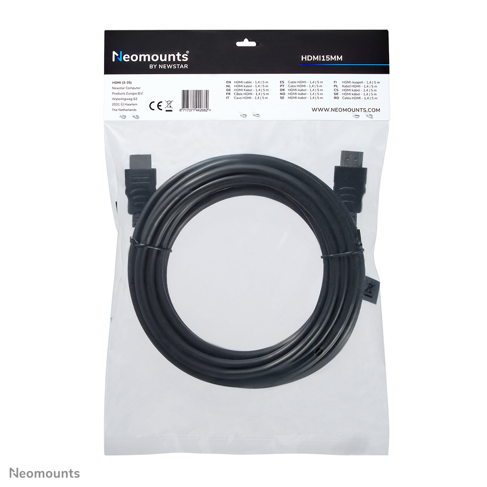 Un câble HDMI noir dans un sac plastique transparent. Le sac porte une étiquette avec la marque Neomounts et des détails.