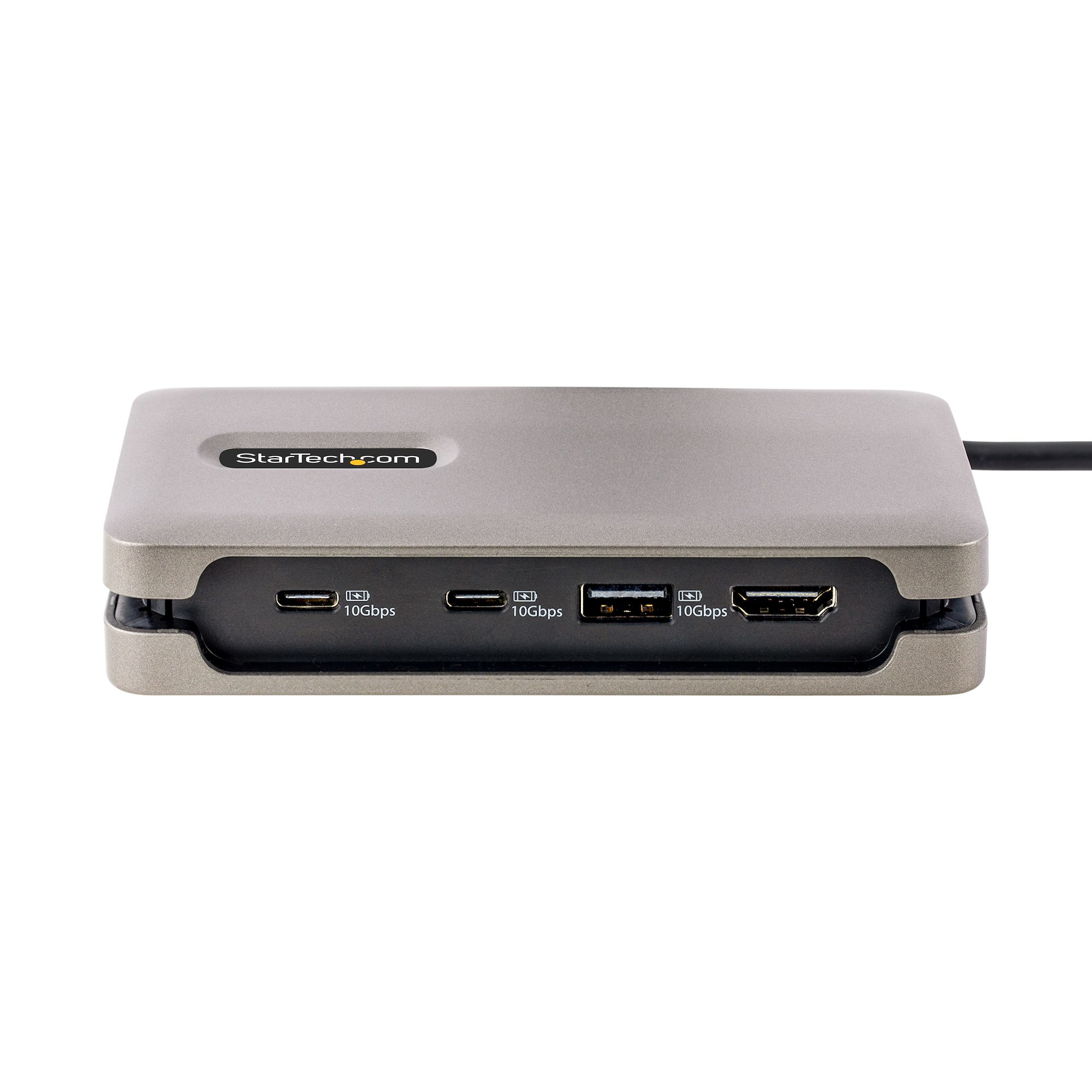 Una estación de acoplamiento StarTech plateada con varios puertos. Incluye USB, HDMI y USB-C. Cable negro sale.