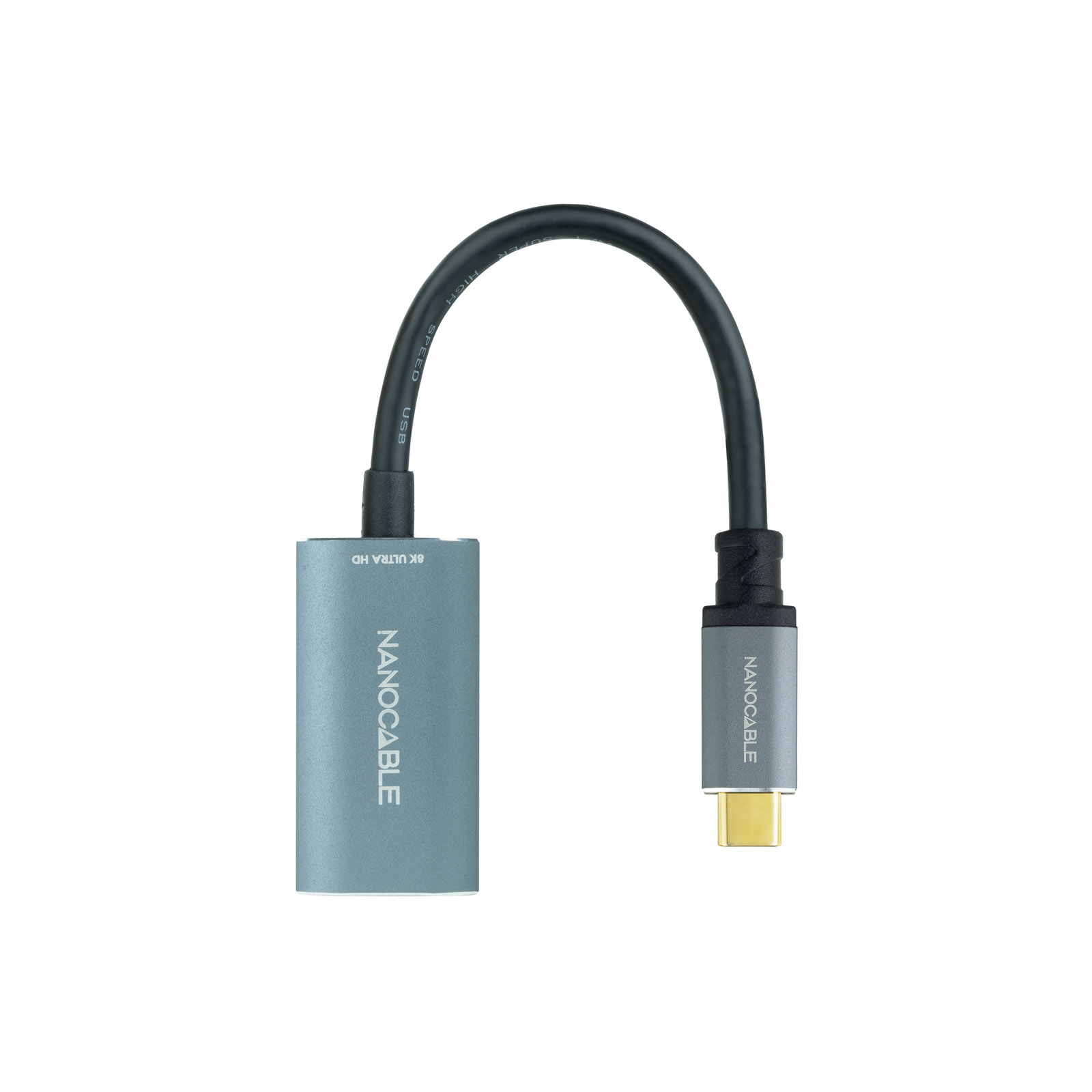Ein graues und schwarzes Nanocable USB-zu-USB-C-Adapterkabel. Das Kabel ist bogenförmig. Der Hintergrund ist weiß.