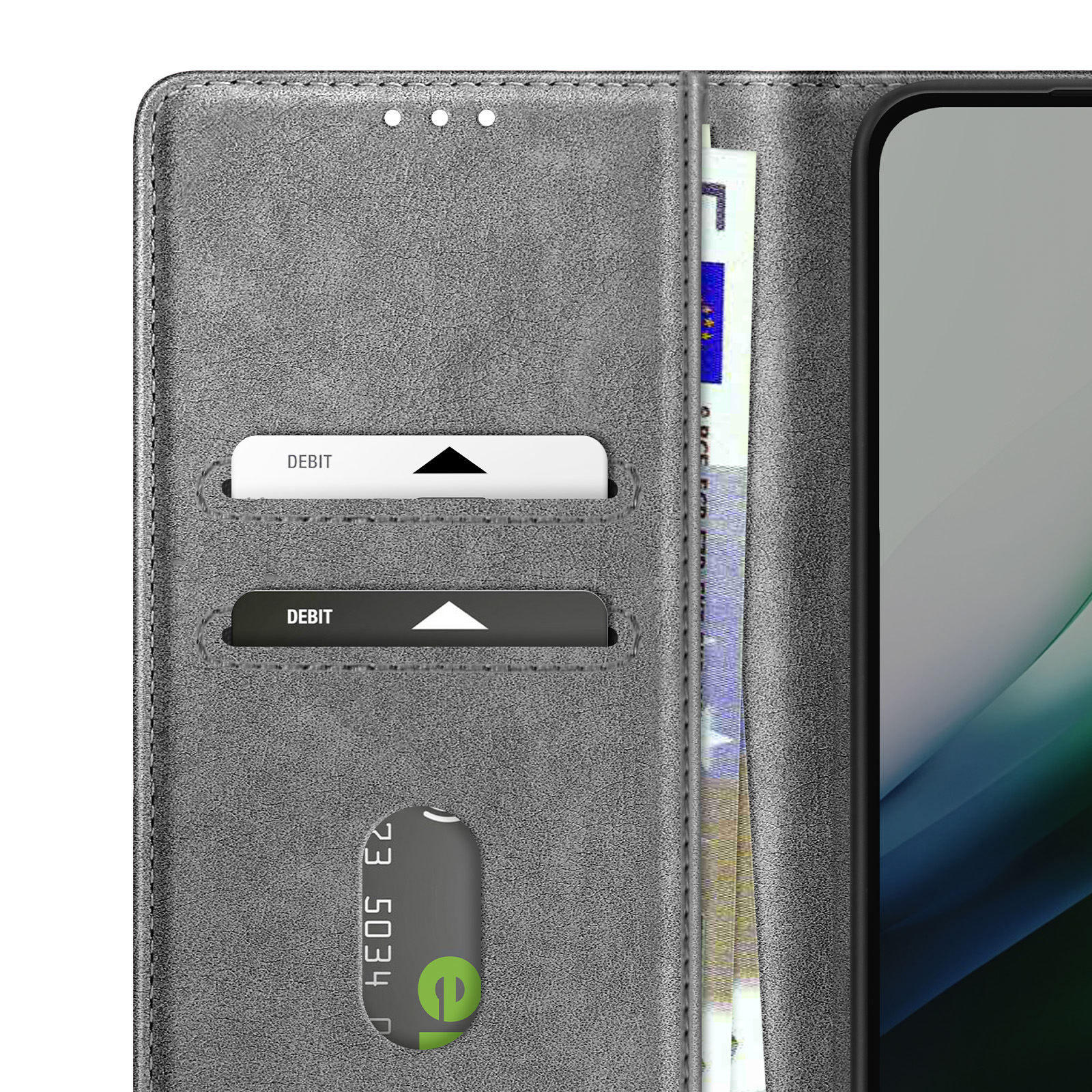Custodia per telefono grigia con fessure per carte di debito, una carta di credito e denaro. Un telefono è visibile a destra.
