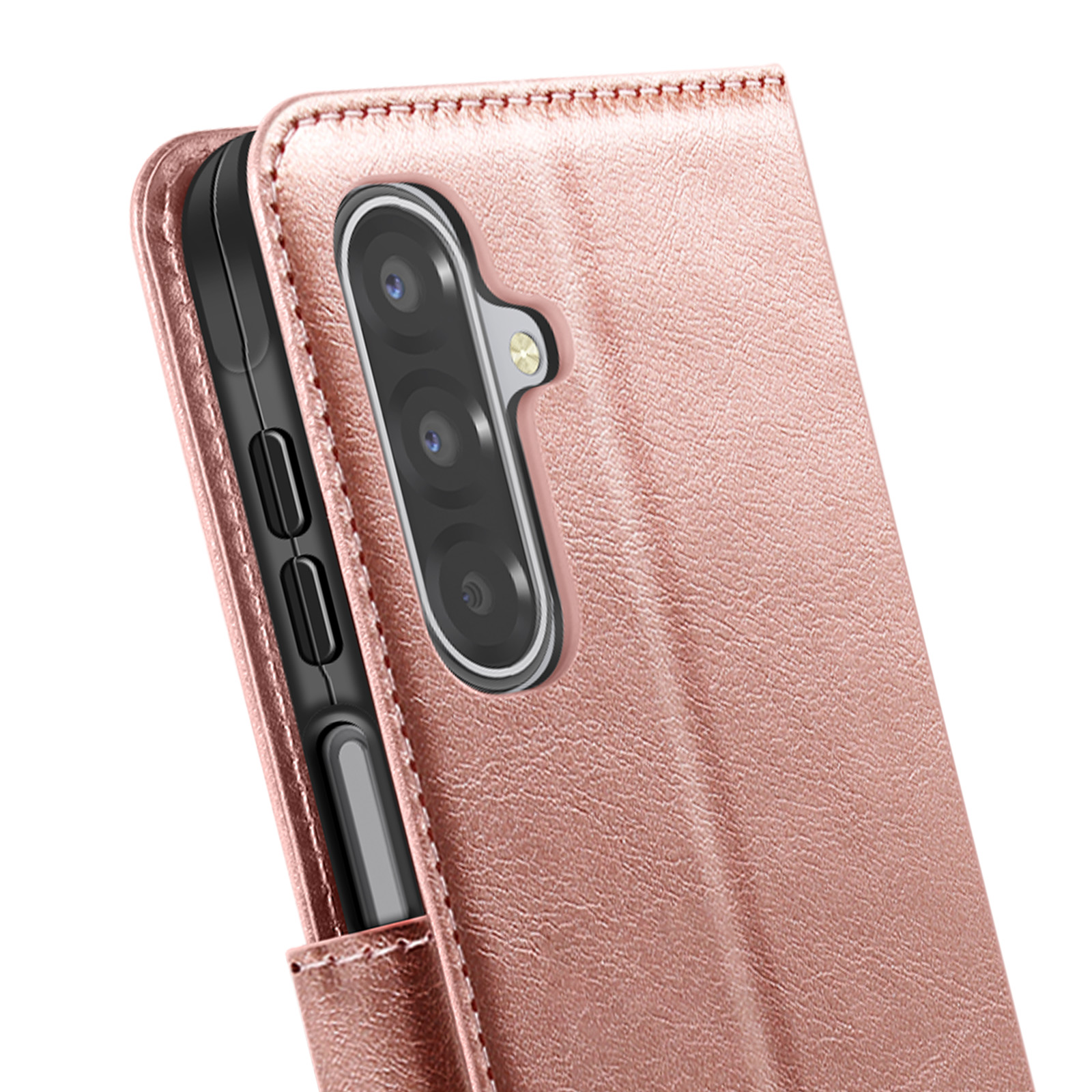 Primo piano di una custodia per telefono oro rosa con un telefono all'interno. La custodia ha una finitura strutturata e cuciture visibili.