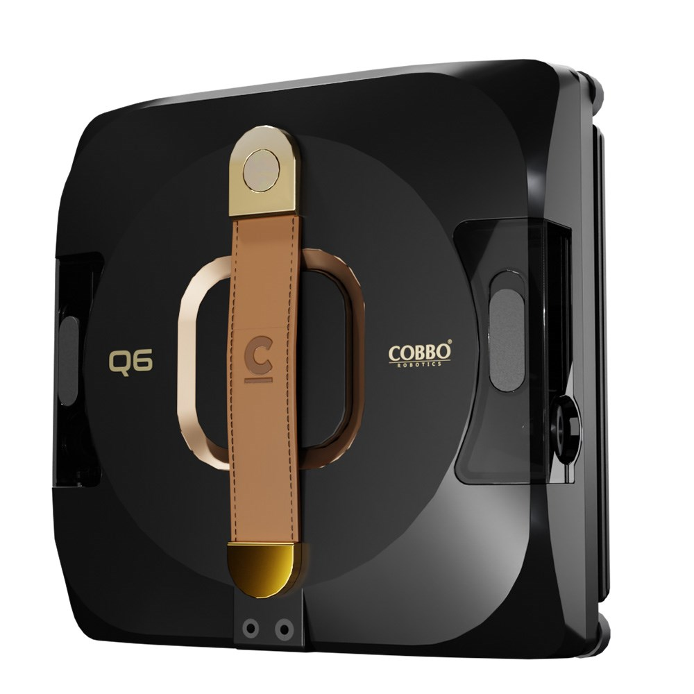 Czarny robot do czyszczenia okien Cobbo Robotics Q6 z brązową skórzaną rączką i złotymi akcentami. Urządzenie na białym tle.