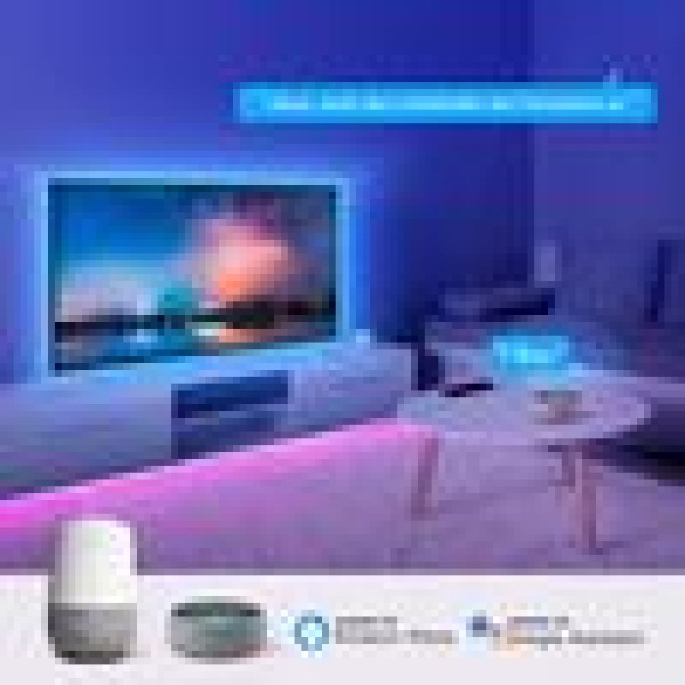 Wohnzimmer mit intelligenter Beleuchtung. An der Wand befindet sich ein Fernseher, im Vordergrund ein Sofa, ein Tisch und ein intelligenter Lautsprecher. Der Raum ist blau.