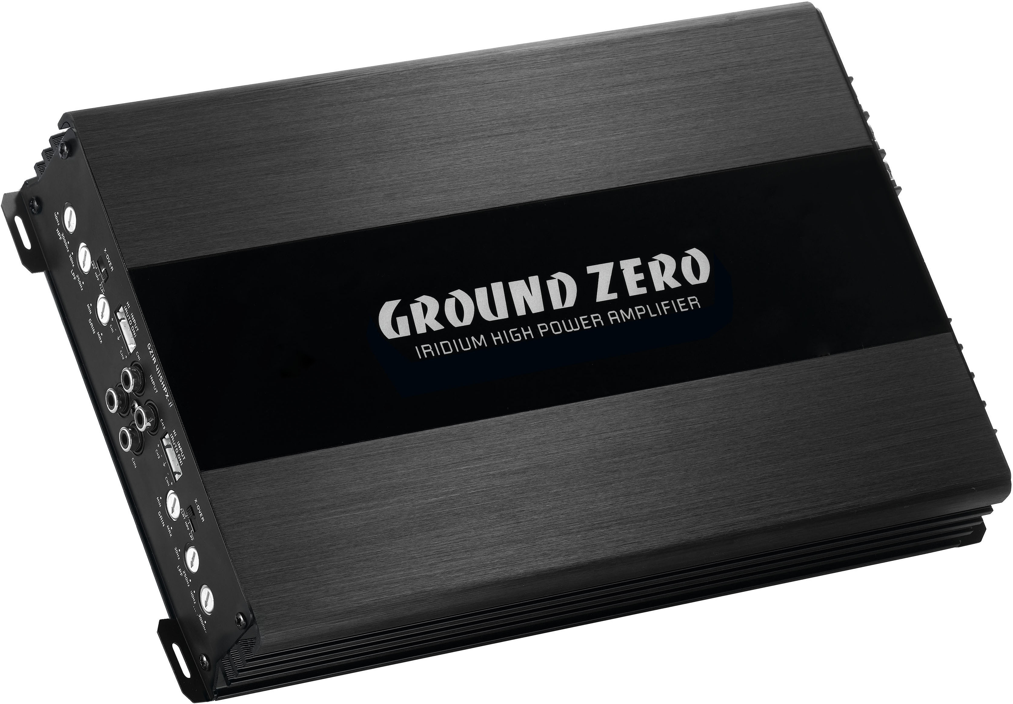 Ein schwarzer Ground Zero Auto-Verstärker. Text lautet Ground Zero, Iridium High Power Amplifier. Knöpfe und Anschlüsse sind sichtbar.
