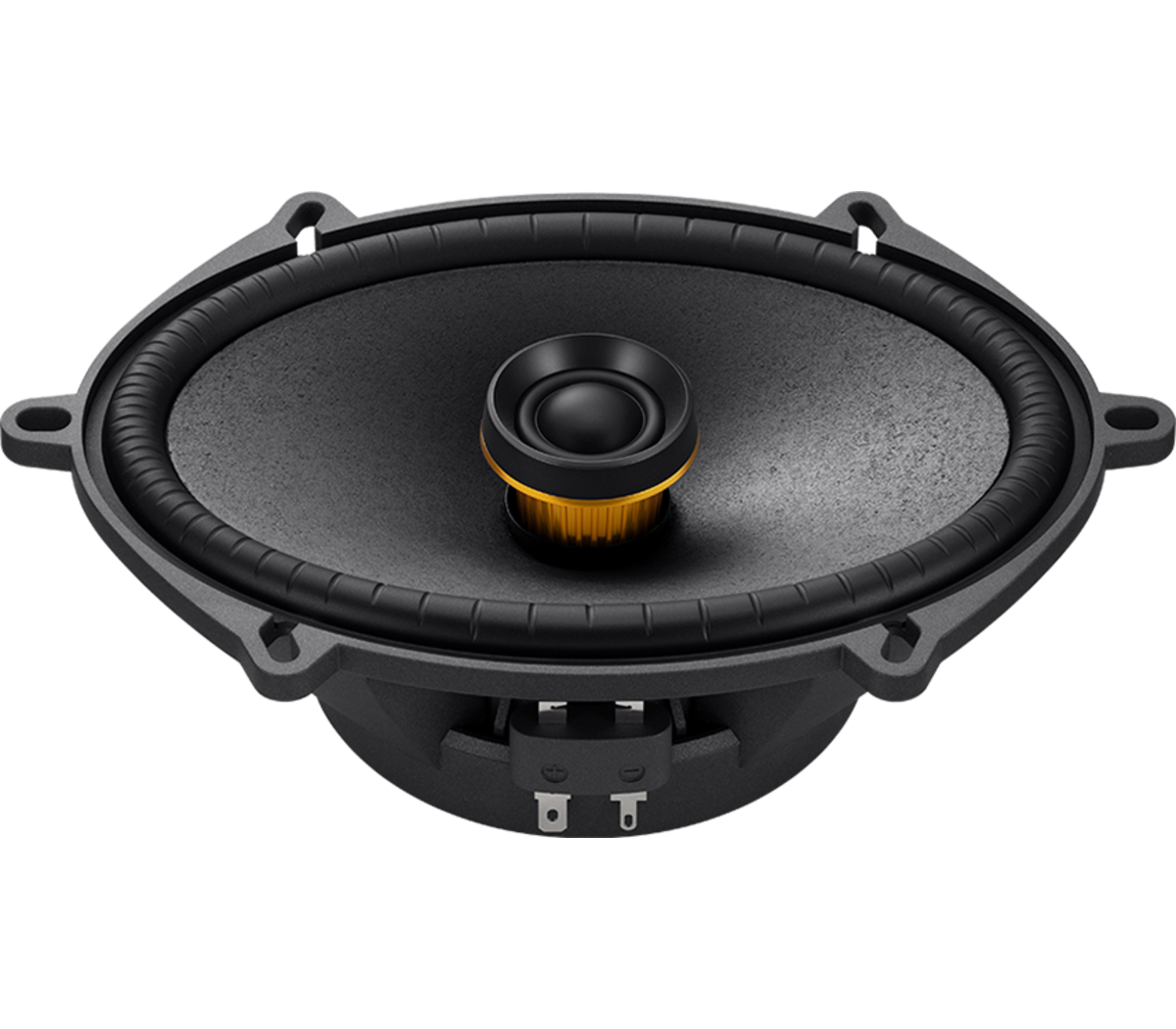 Głośnik samochodowy z czarną owalną ramą. Ma centralny głośnik ze złotymi i czarnymi akcentami. Głośnik jest na białym tle.