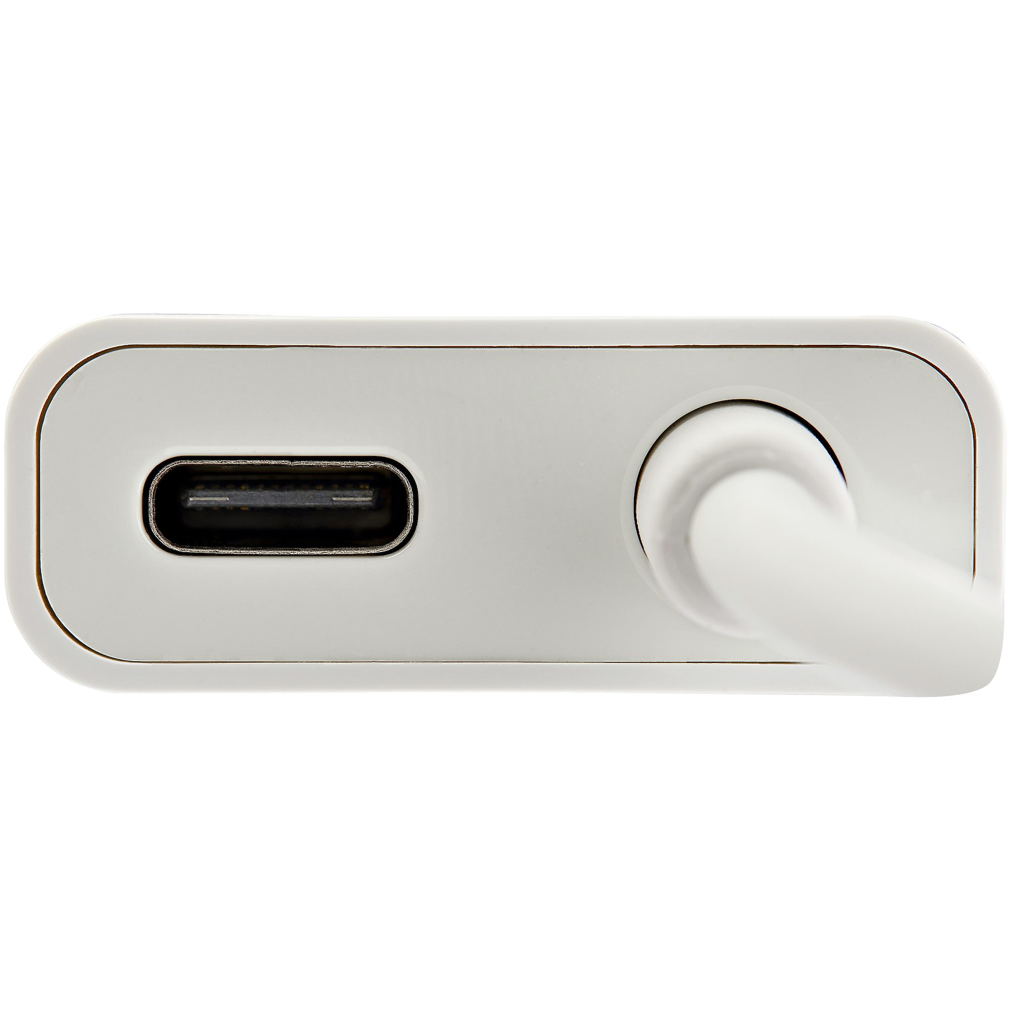 Primer plano de un adaptador blanco con puerto USB-C y cable blanco.