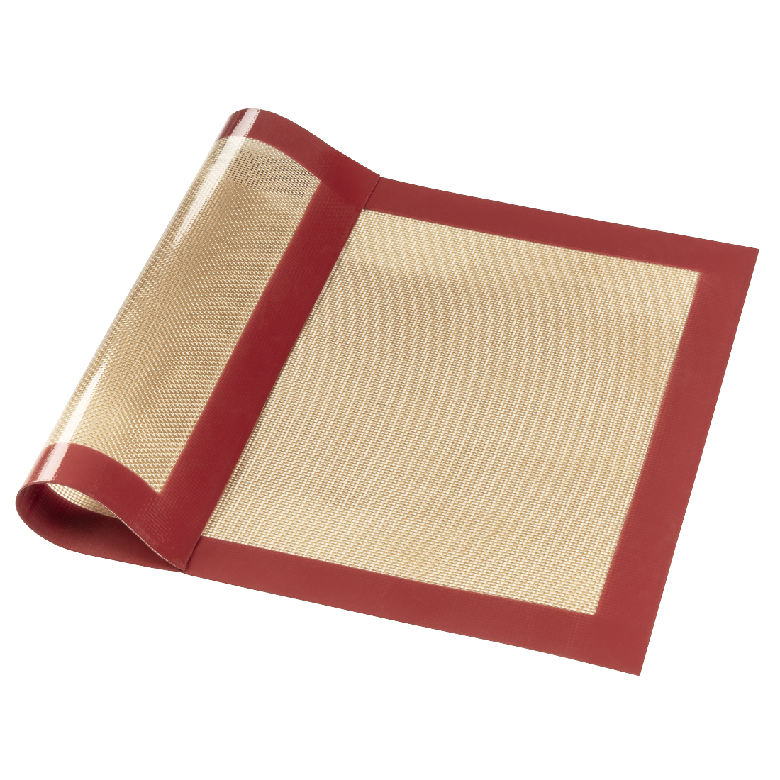 Eine beige Silikon-Backmatte mit rotem Rand. Ein Teil der Matte ist aufgerollt. Weißer Hintergrund.