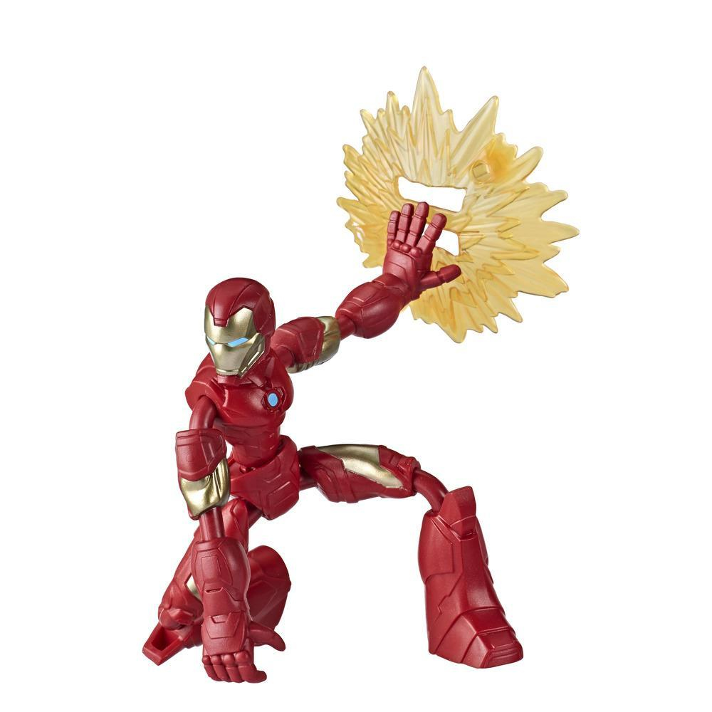 Giocattolo di Iron Man in posa d'azione. Tuta rossa e oro con esplosione di energia. In ginocchio, braccio teso, su sfondo bianco.