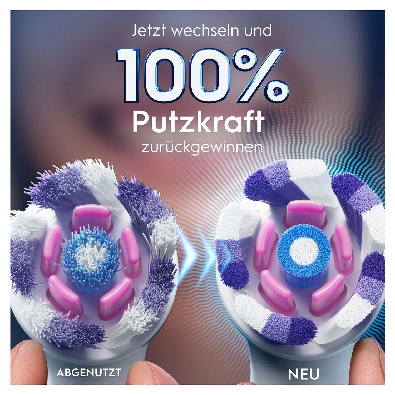 Das Bild zeigt zwei Zahnbürstenköpfe, einen abgenutzten 'ABGENUTZT', den anderen neuen 'NEU'. Der Text lautet '100% Putzkraft zurückgewinnen'.