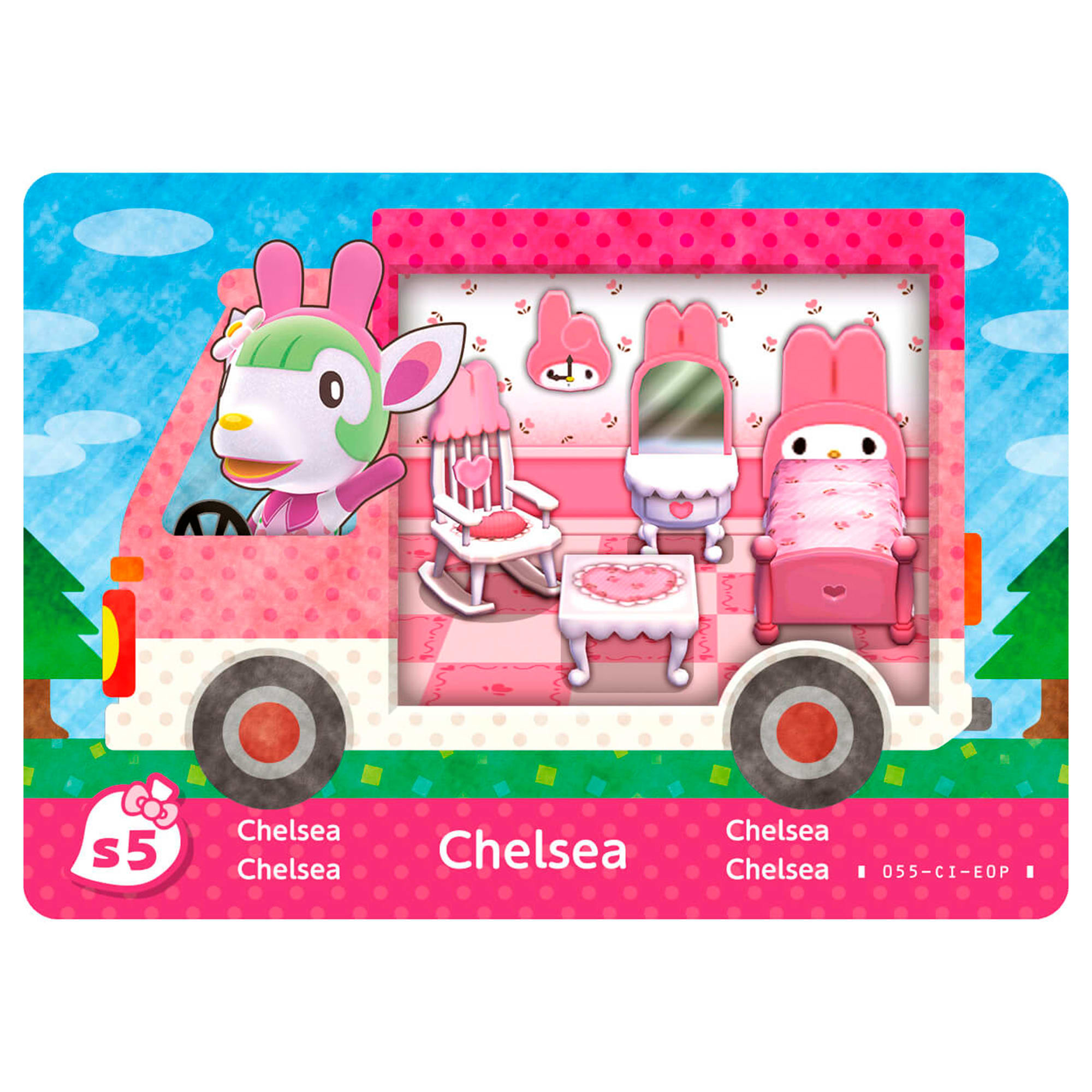 Una furgoneta rosa con Chelsea, la cierva, conduciendo. En el interior hay muebles rosas y decoración de My Melody. Cielo azul, hierba verde.