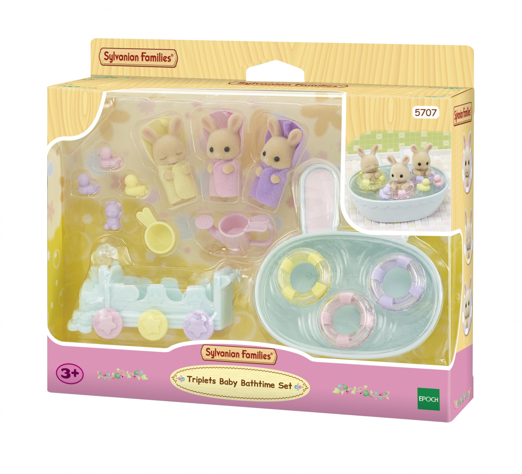 Un juego de baño para bebés trillizos de Sylvanian Families. Muestra tres figuras de conejos, juguetes de baño y una bañera con aros.