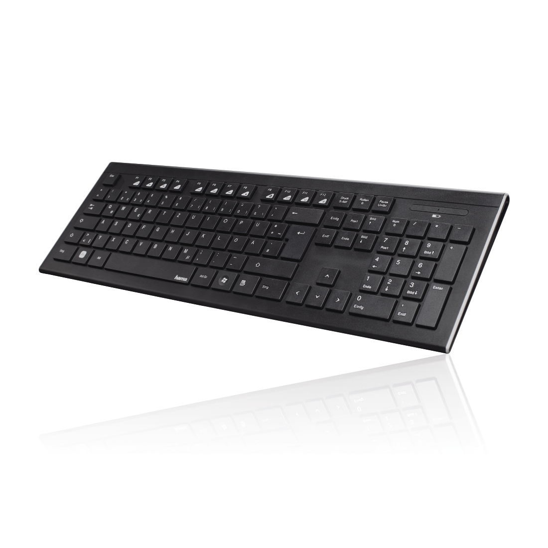 Un teclado negro sobre fondo blanco. Tiene teclas para letras, números y símbolos. La marca 'hama' es visible.